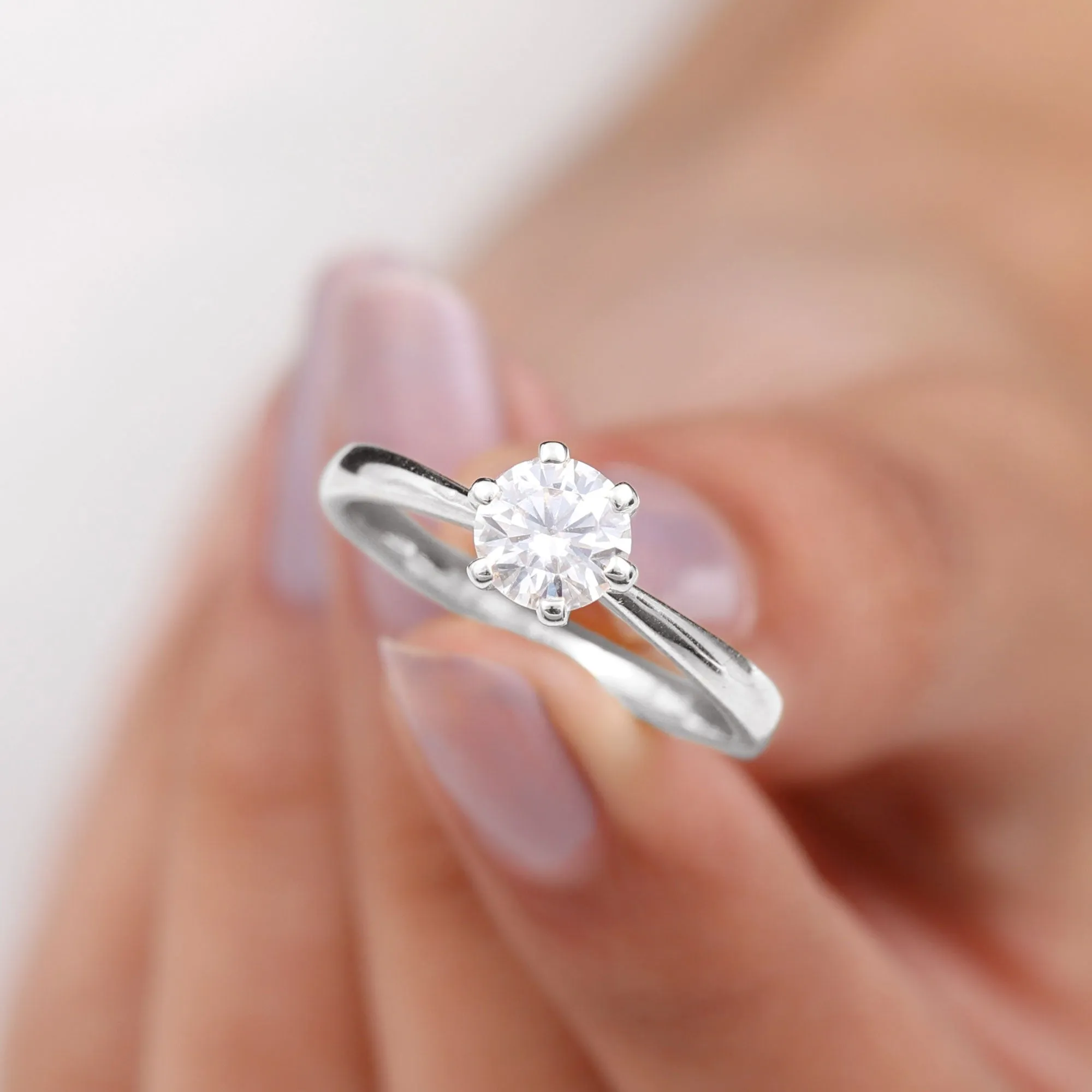 1 CT Certified Moissanite Round Cut Solitaire Ring in Gold