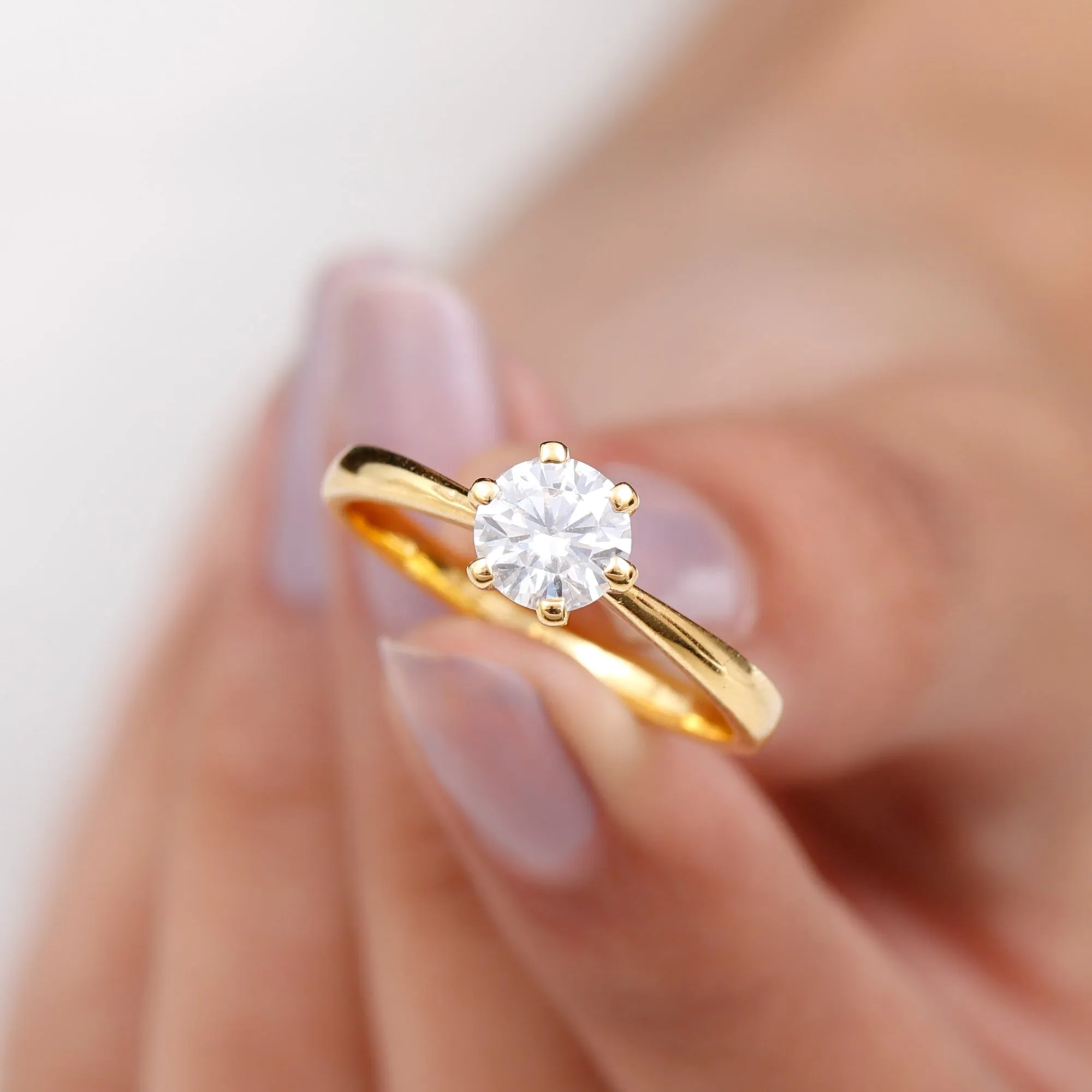 1 CT Certified Moissanite Round Cut Solitaire Ring in Gold