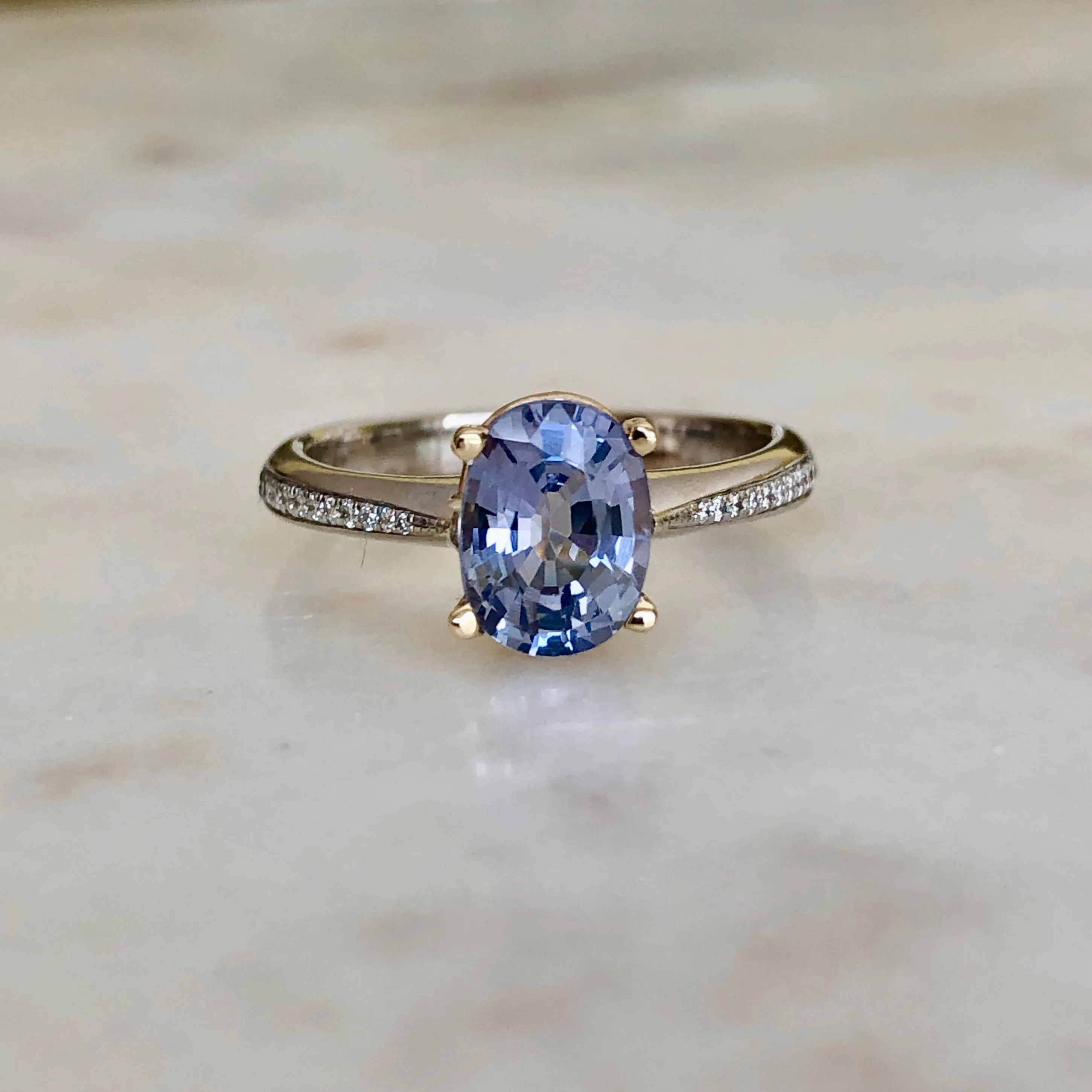 1.50 Carat Lilac Sapphire Solitaire Engagement Ring 18 Karat Gold