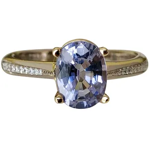 1.50 Carat Lilac Sapphire Solitaire Engagement Ring 18 Karat Gold