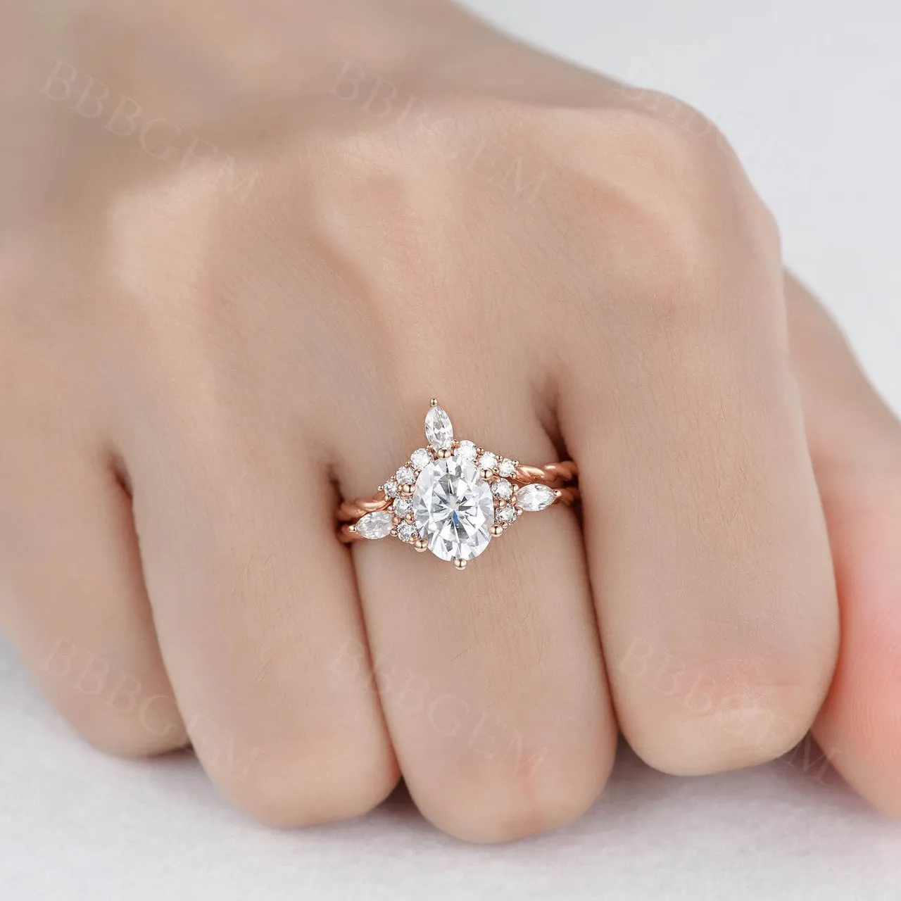 1.5CT Oval Cut Moissanite Promise Ring Curved Moissanite Matching Band