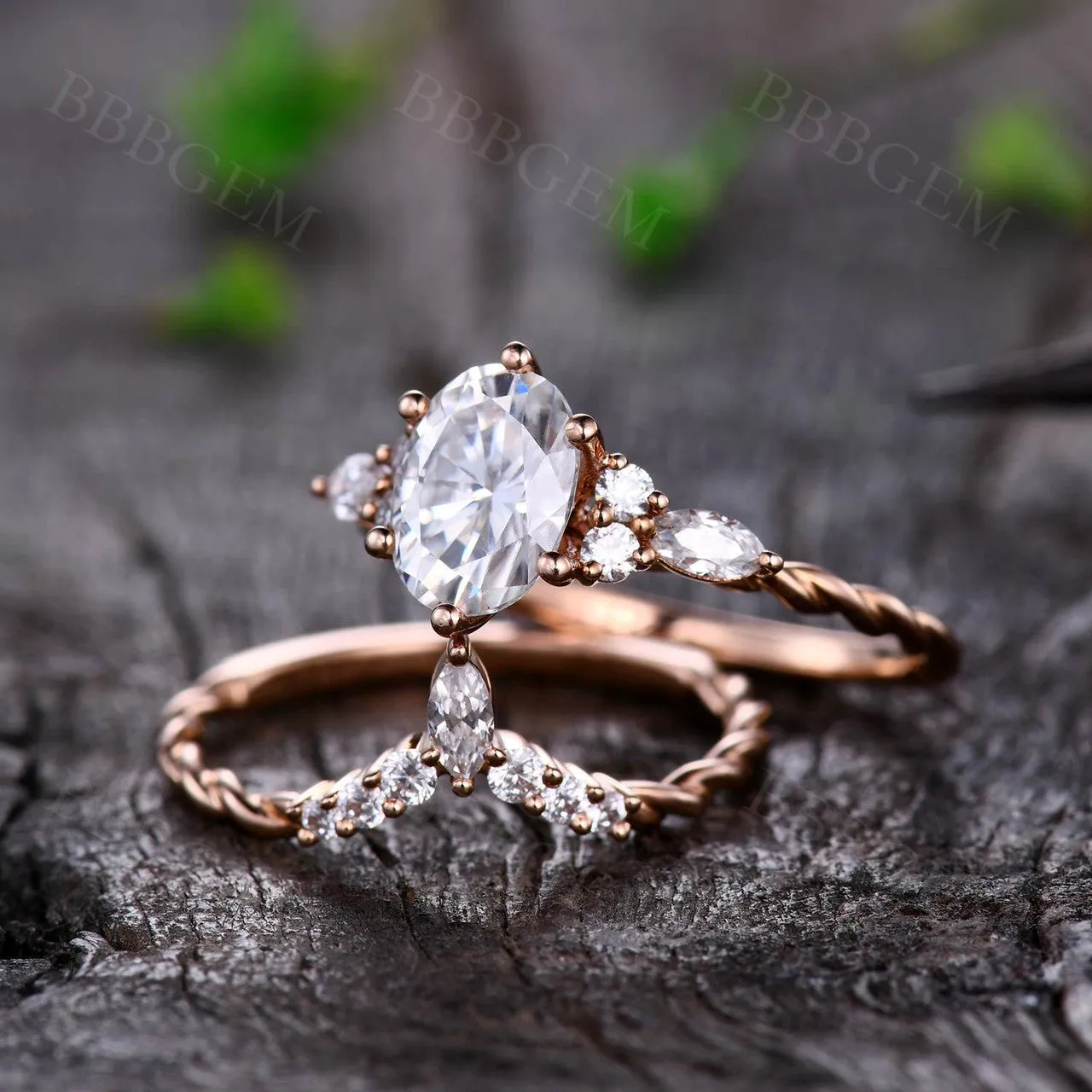 1.5CT Oval Cut Moissanite Promise Ring Curved Moissanite Matching Band