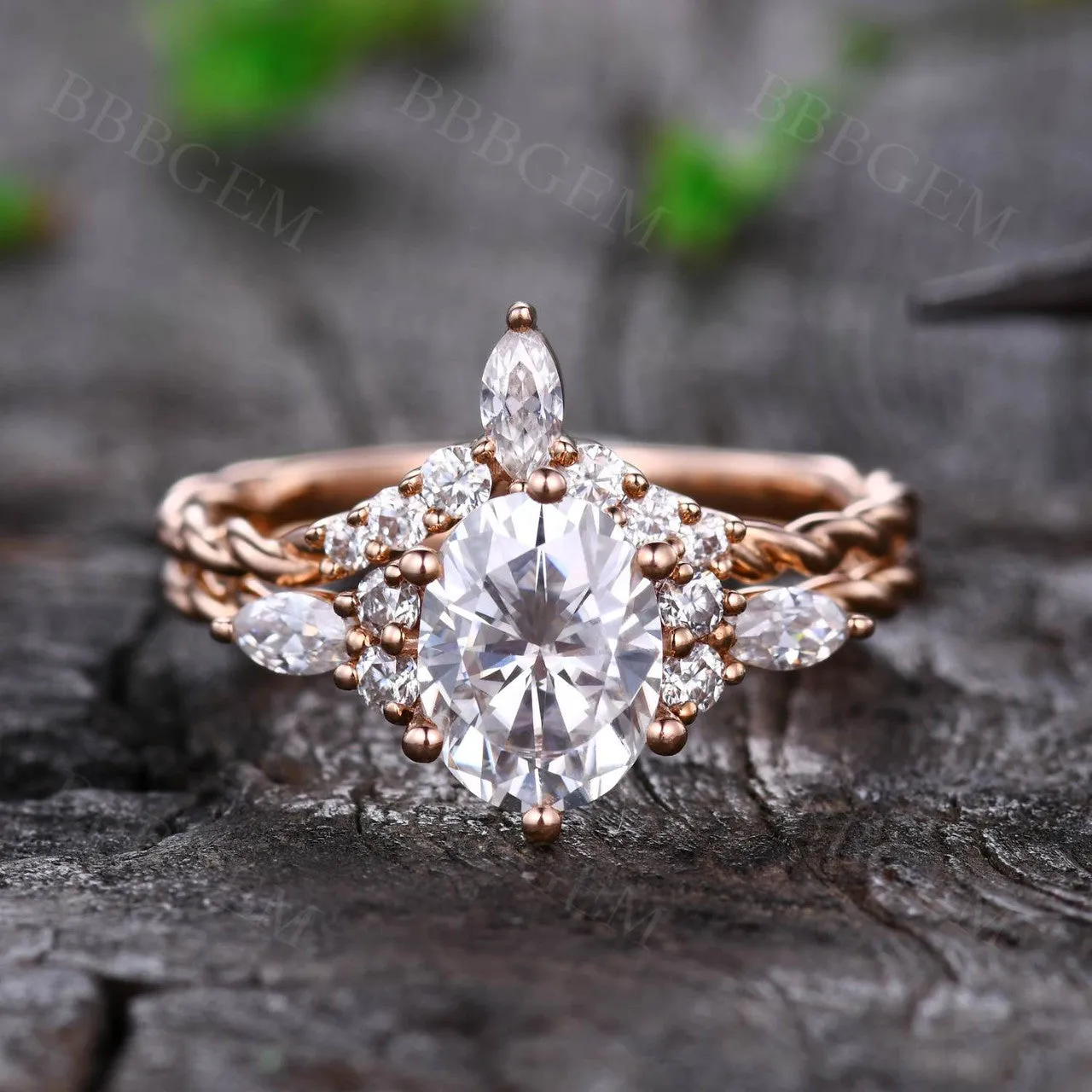 1.5CT Oval Cut Moissanite Promise Ring Curved Moissanite Matching Band