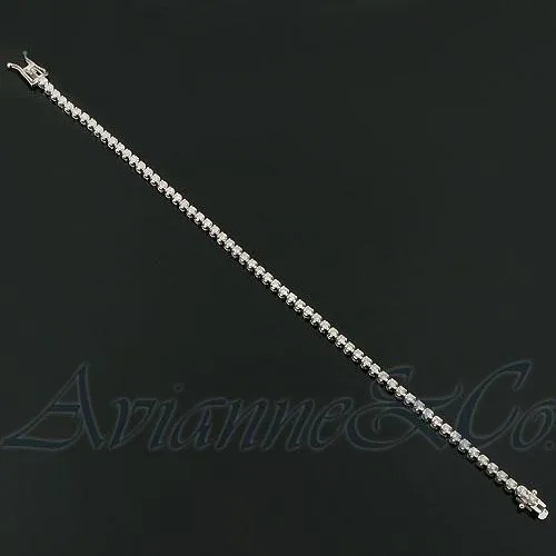 18K White Solid Gold Womens Diamond Tennis Bracelet 1.71 Ctw