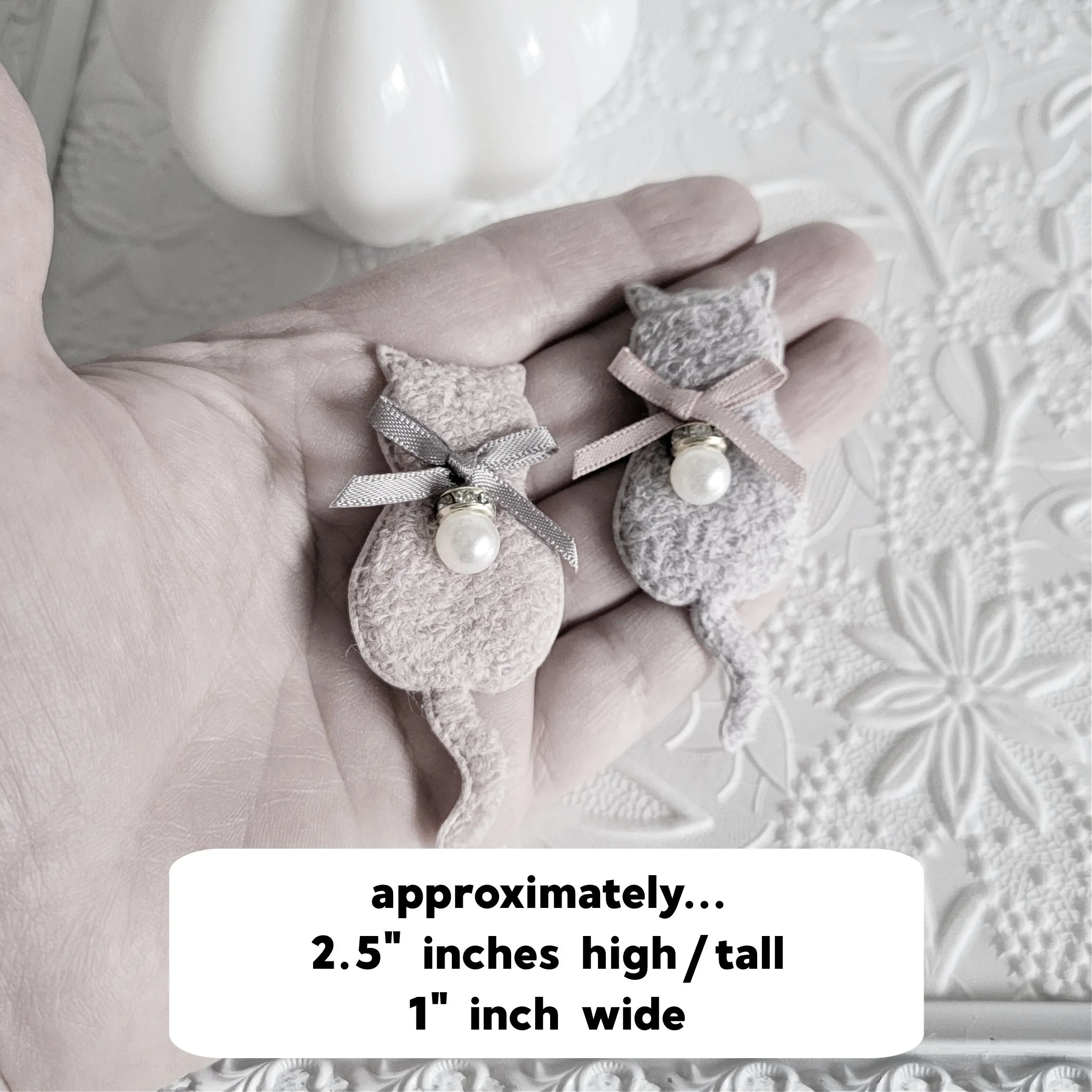 2 Cat Appliques, Pick Color