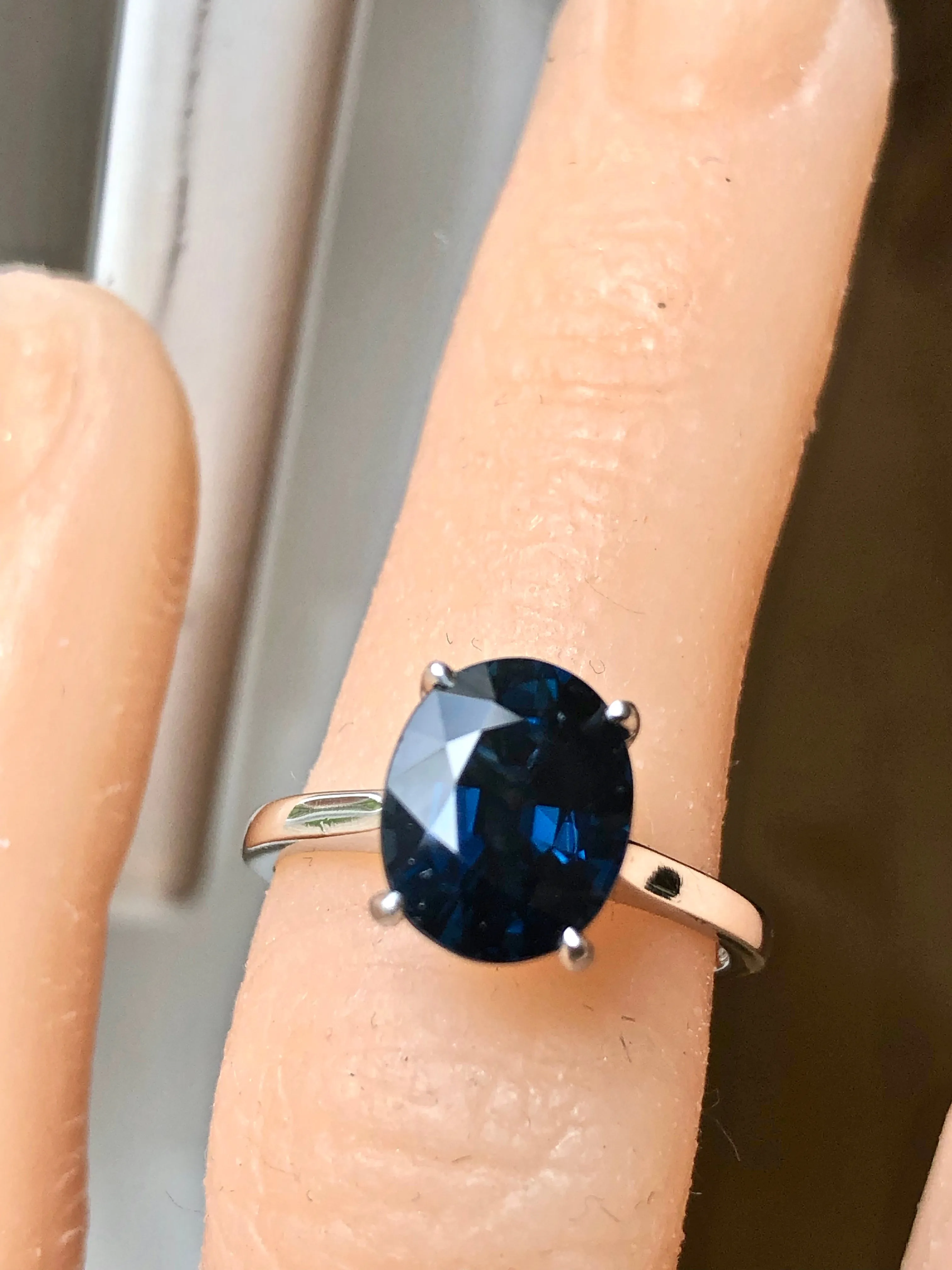 3.80 Carat Solitaire Engagement Sapphire Platinum Ring