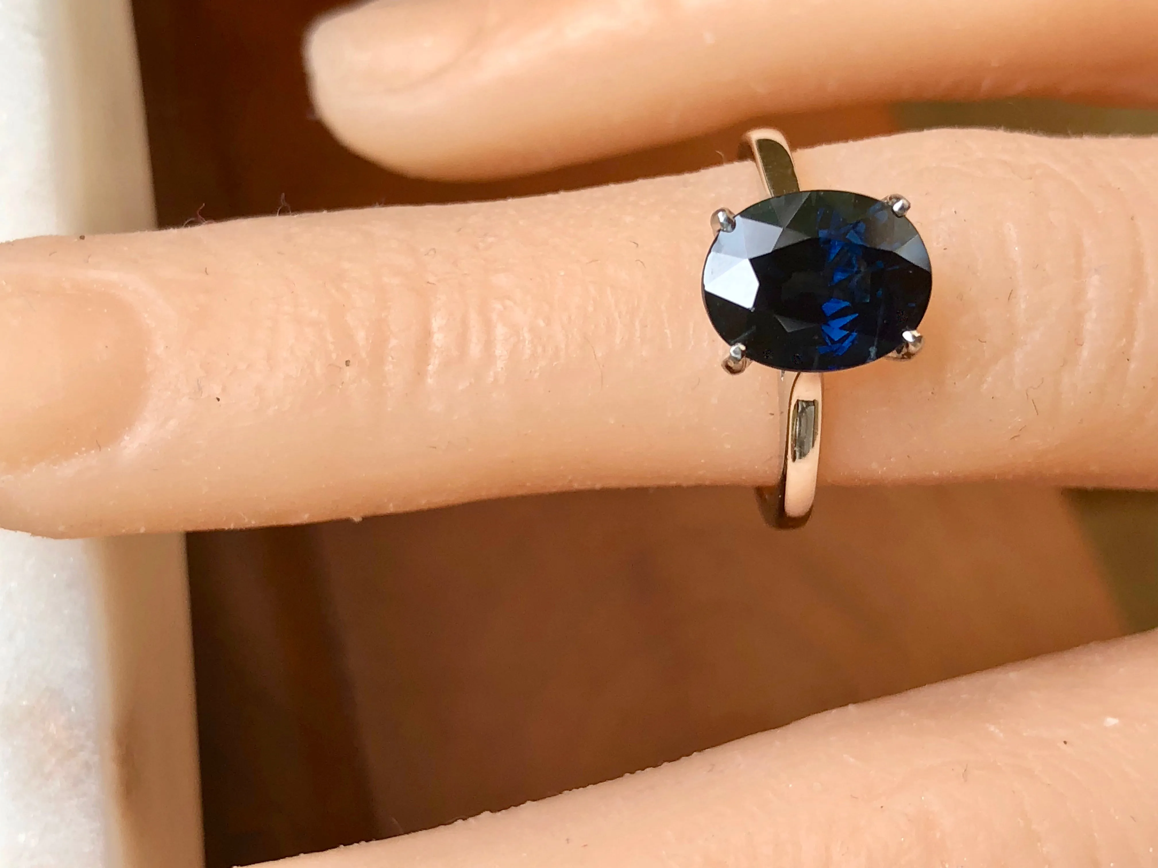 3.80 Carat Solitaire Engagement Sapphire Platinum Ring