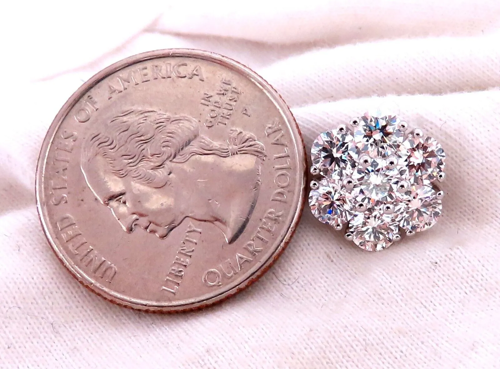 4.28ct. natural round diamond cluster earrings 14kt gold flower