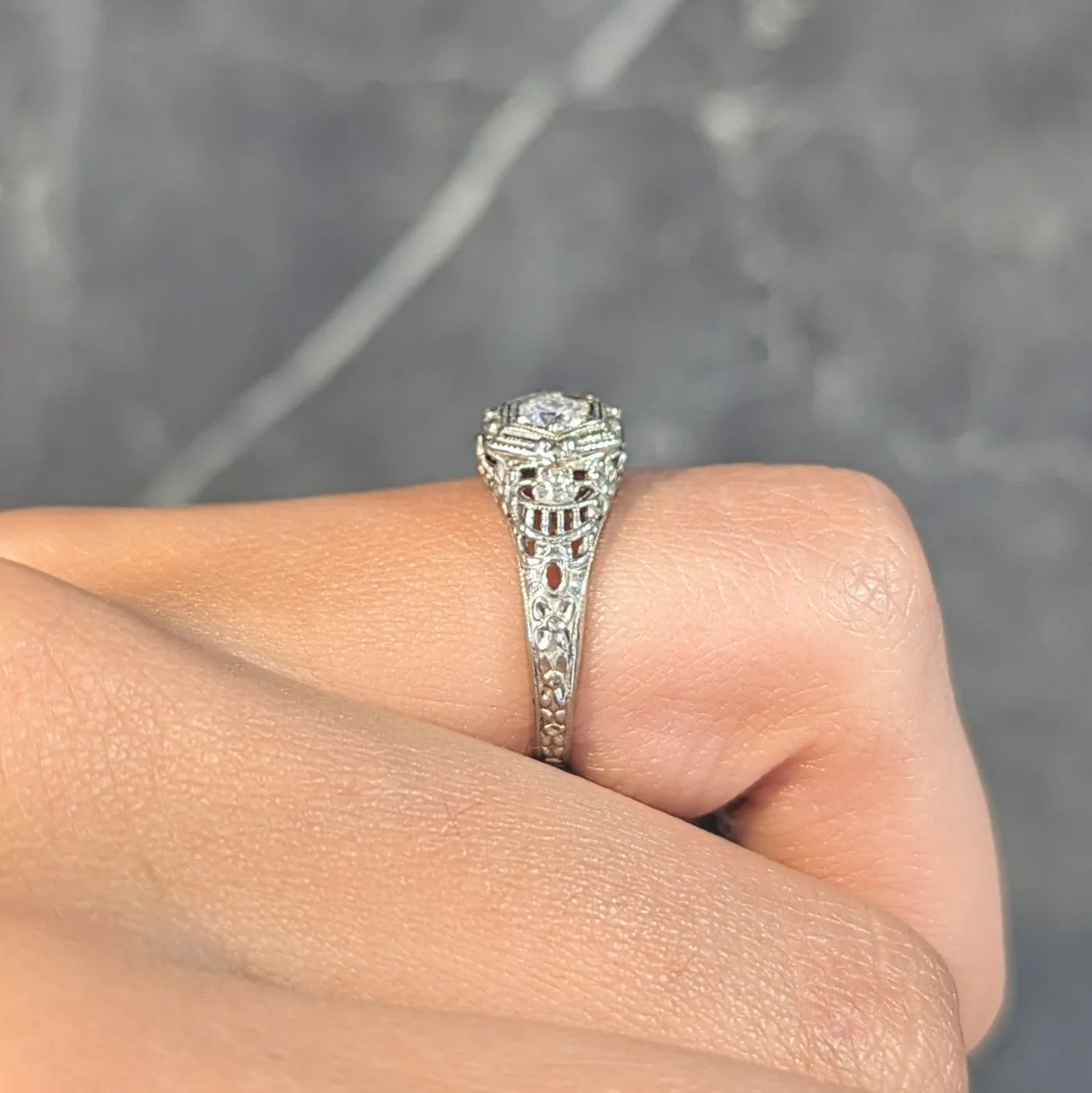 Art Deco Old European Cut Diamond 18 Karat White Gold Antique Engagement Ring