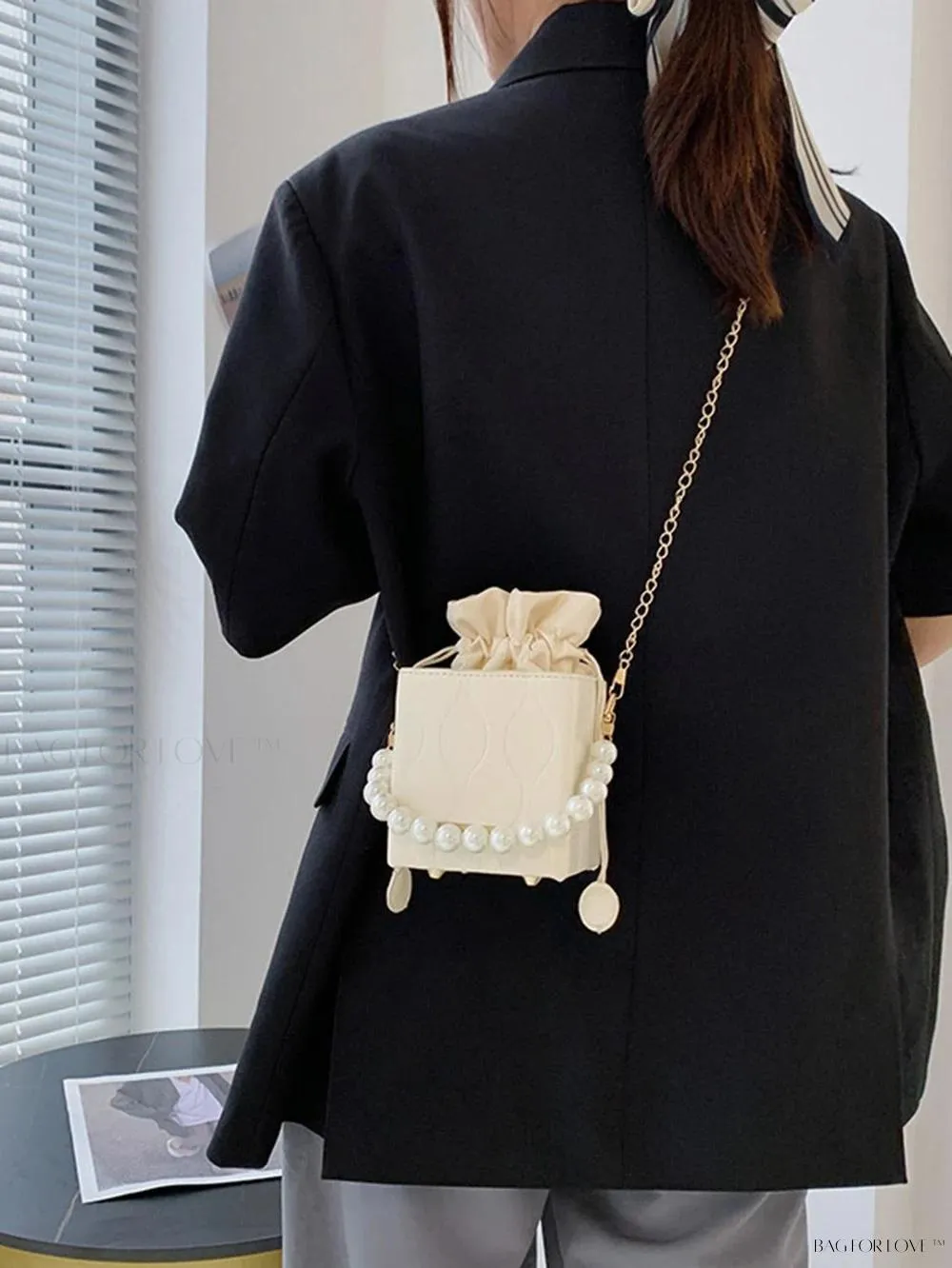 BagForLove - Feminine Fashion Box with Adjustable Casing