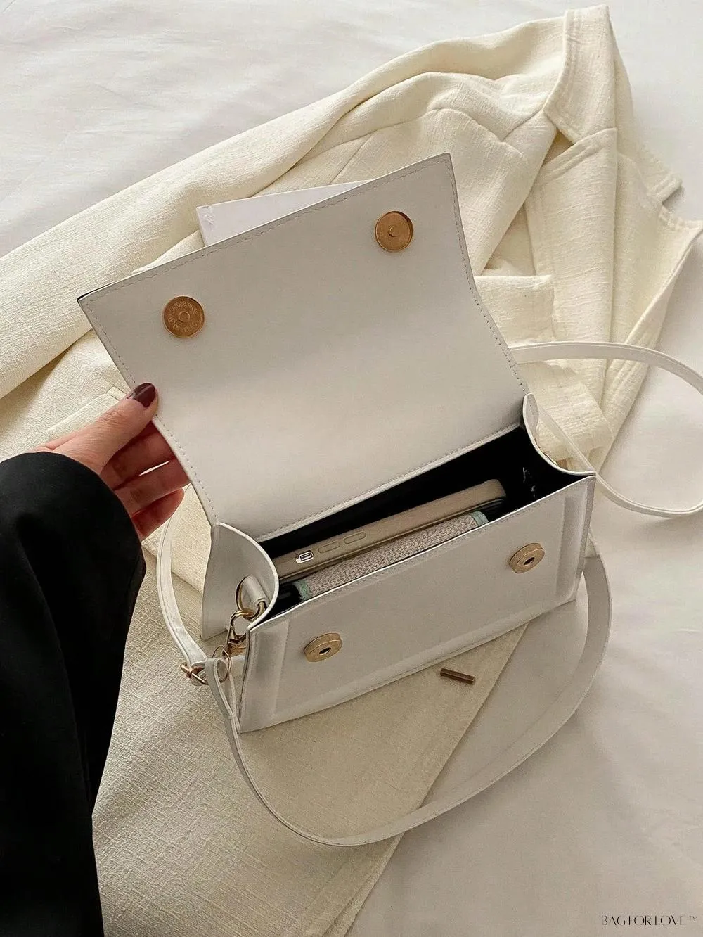BagForLove - Minimalist Underarm Bag for Busy Ladies on-the-go