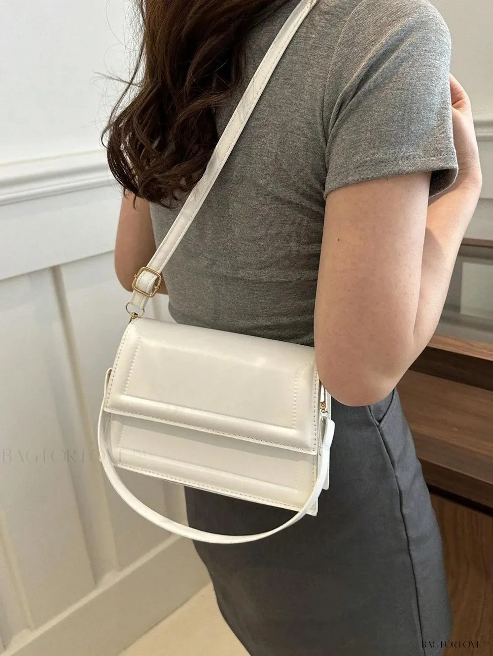 BagForLove - Minimalist Underarm Bag for Busy Ladies on-the-go