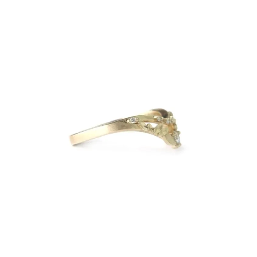Bay Leaf Pierced Diamond Band Size 6