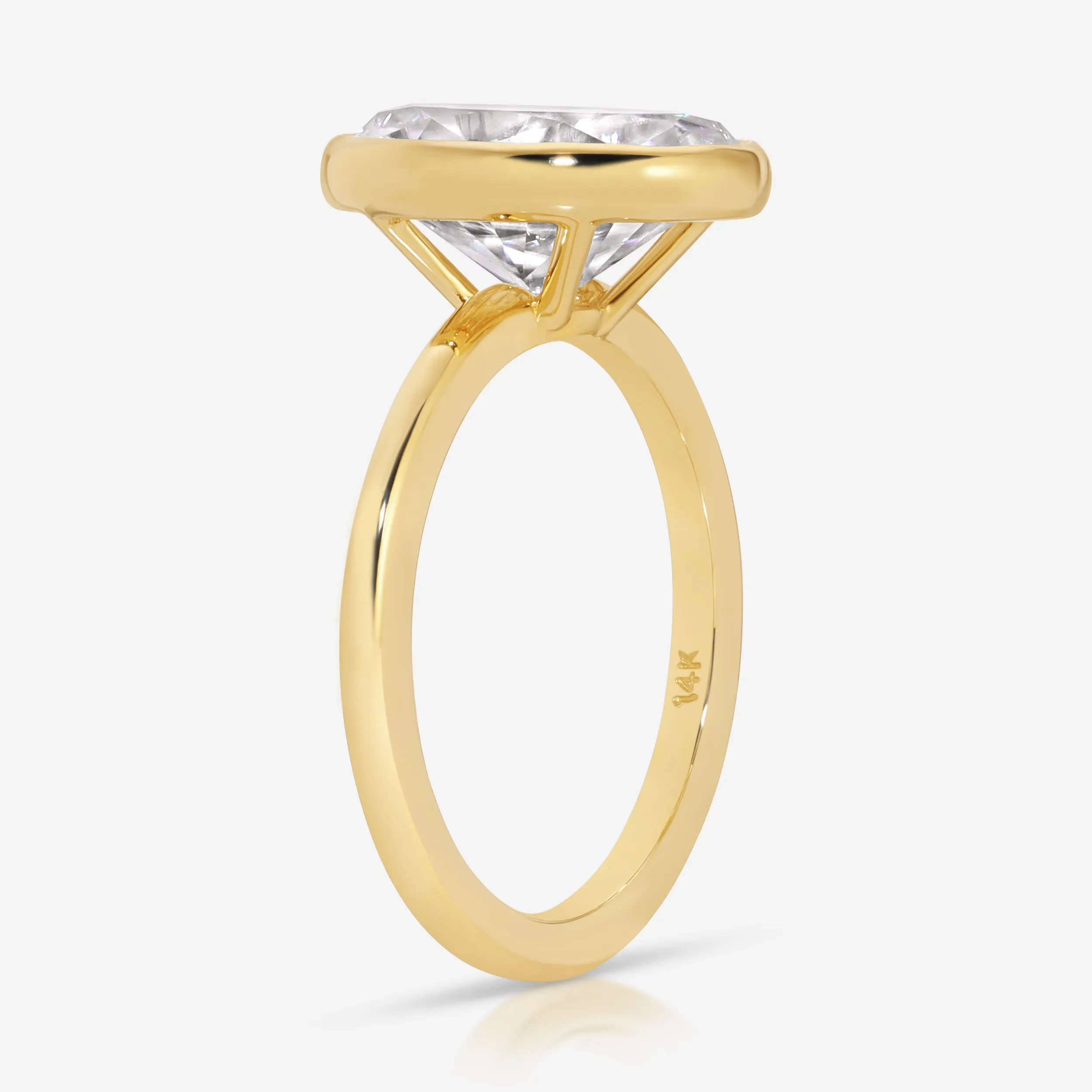 Bella (4.9ct) Oval Moissanite Engagement Ring