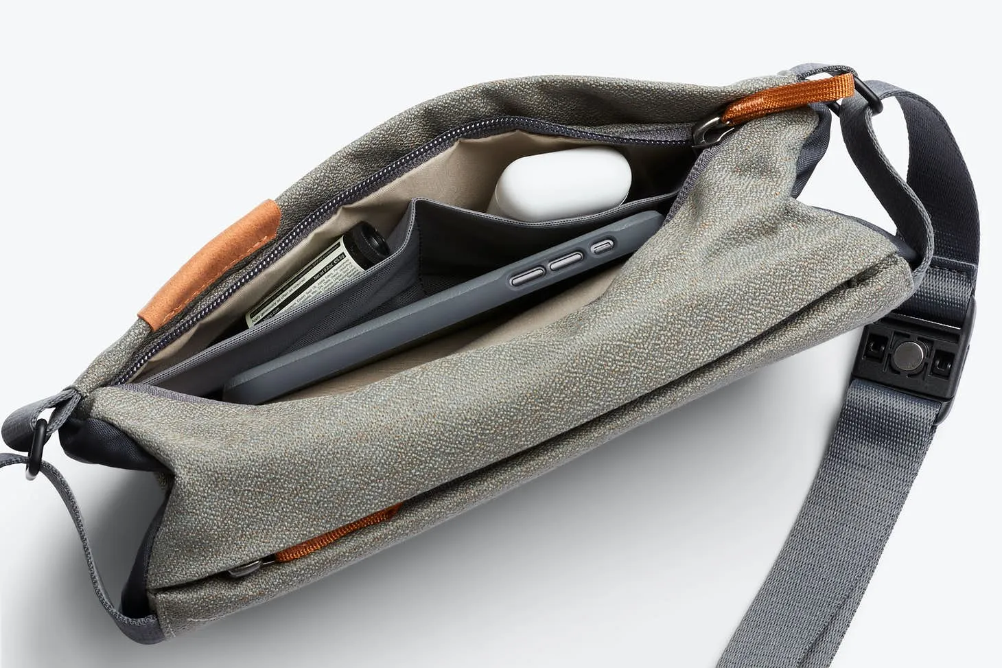 Bellroy Sling Mini 4 Liter - Limestone