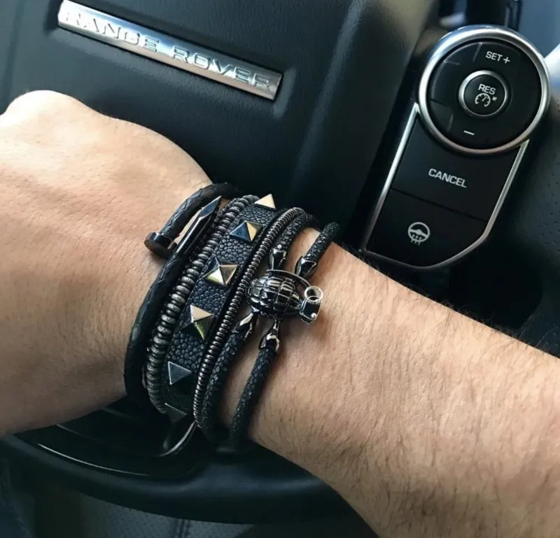 Black python bracelet with PVD black nail (Unisex)