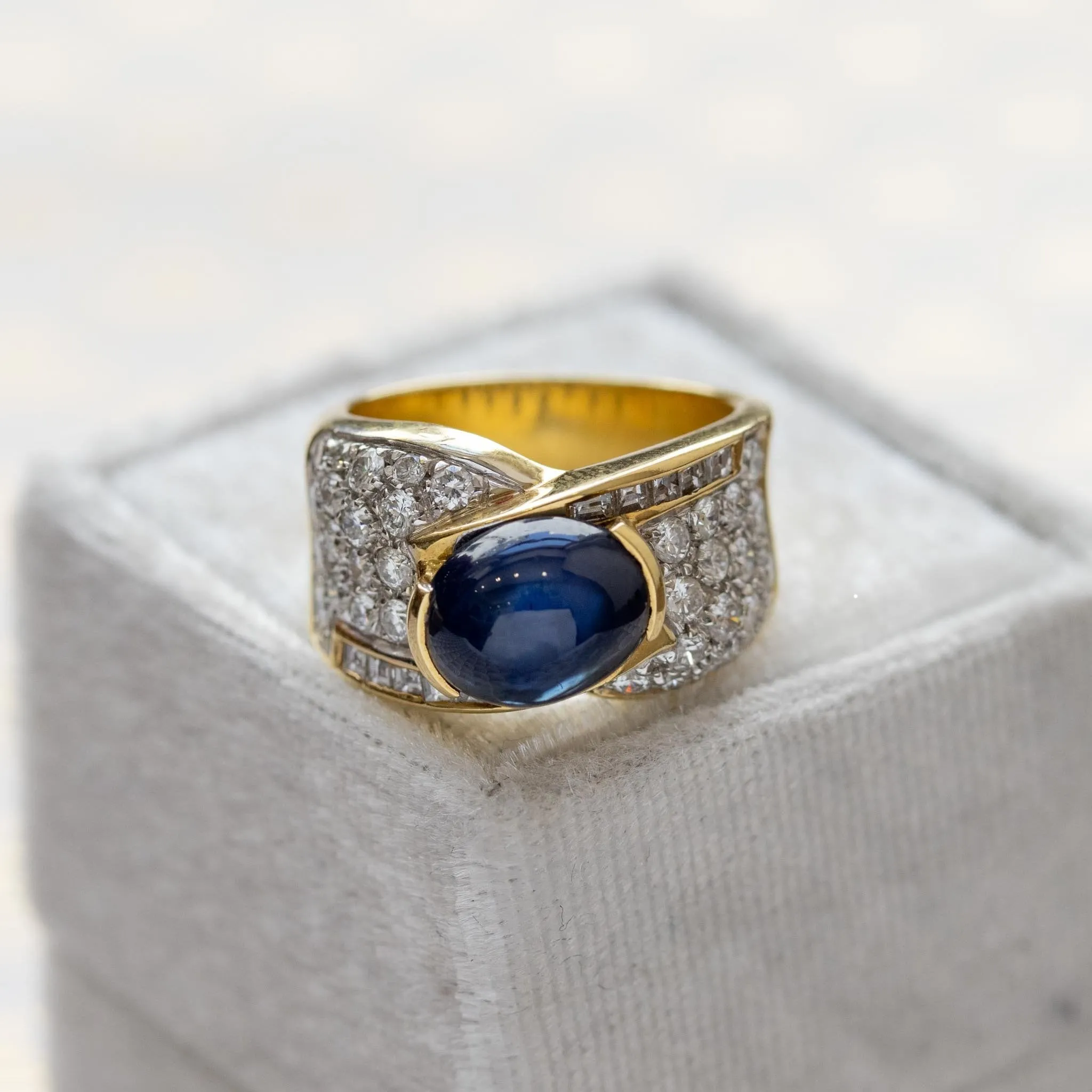 Blue Cabochon Sapphire and Diamond Ring, 18k