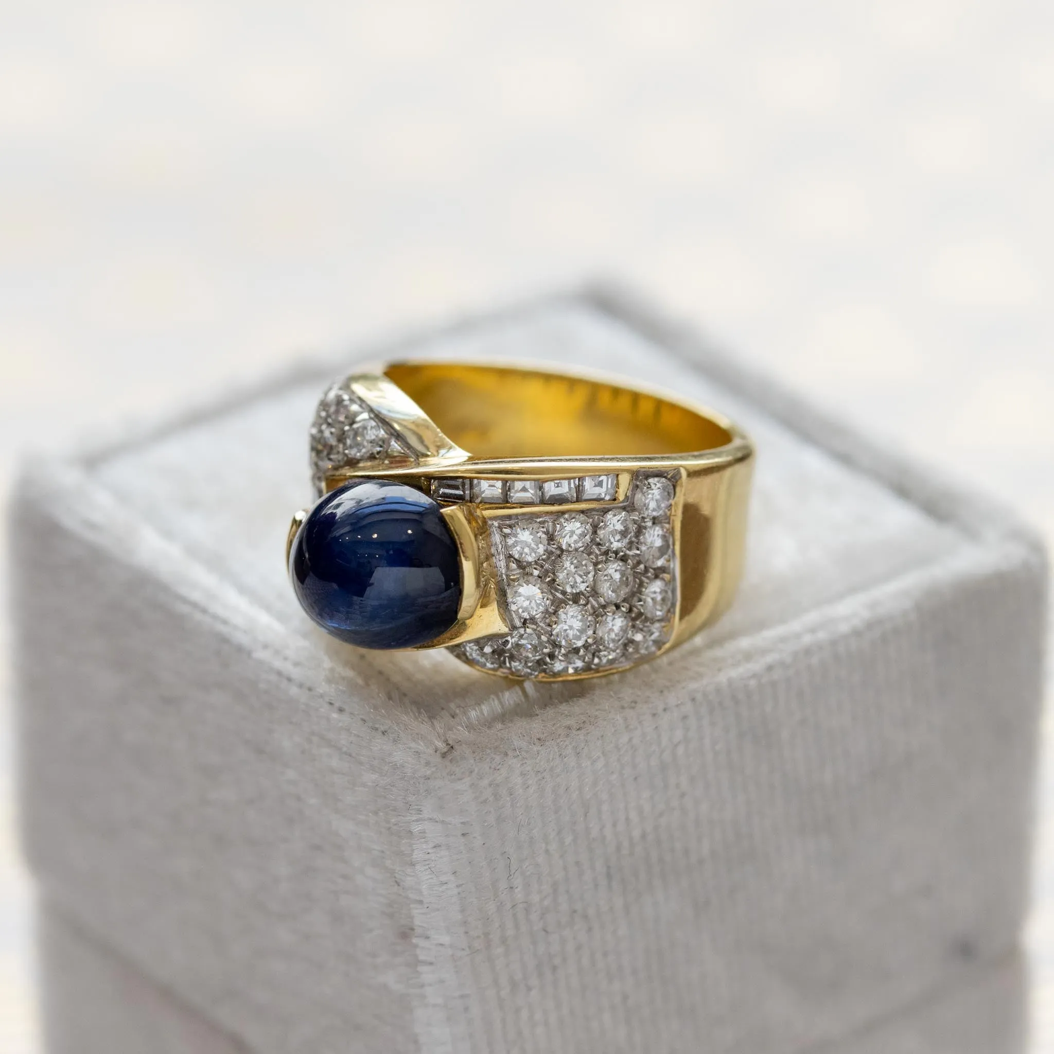 Blue Cabochon Sapphire and Diamond Ring, 18k