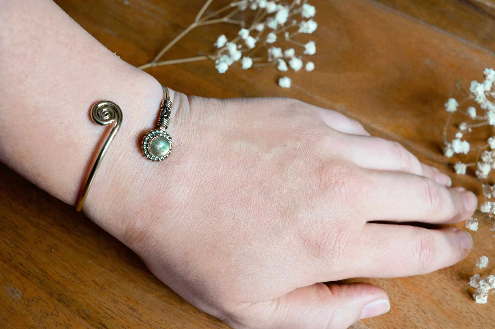 Brass Gemstone Metal Bangles