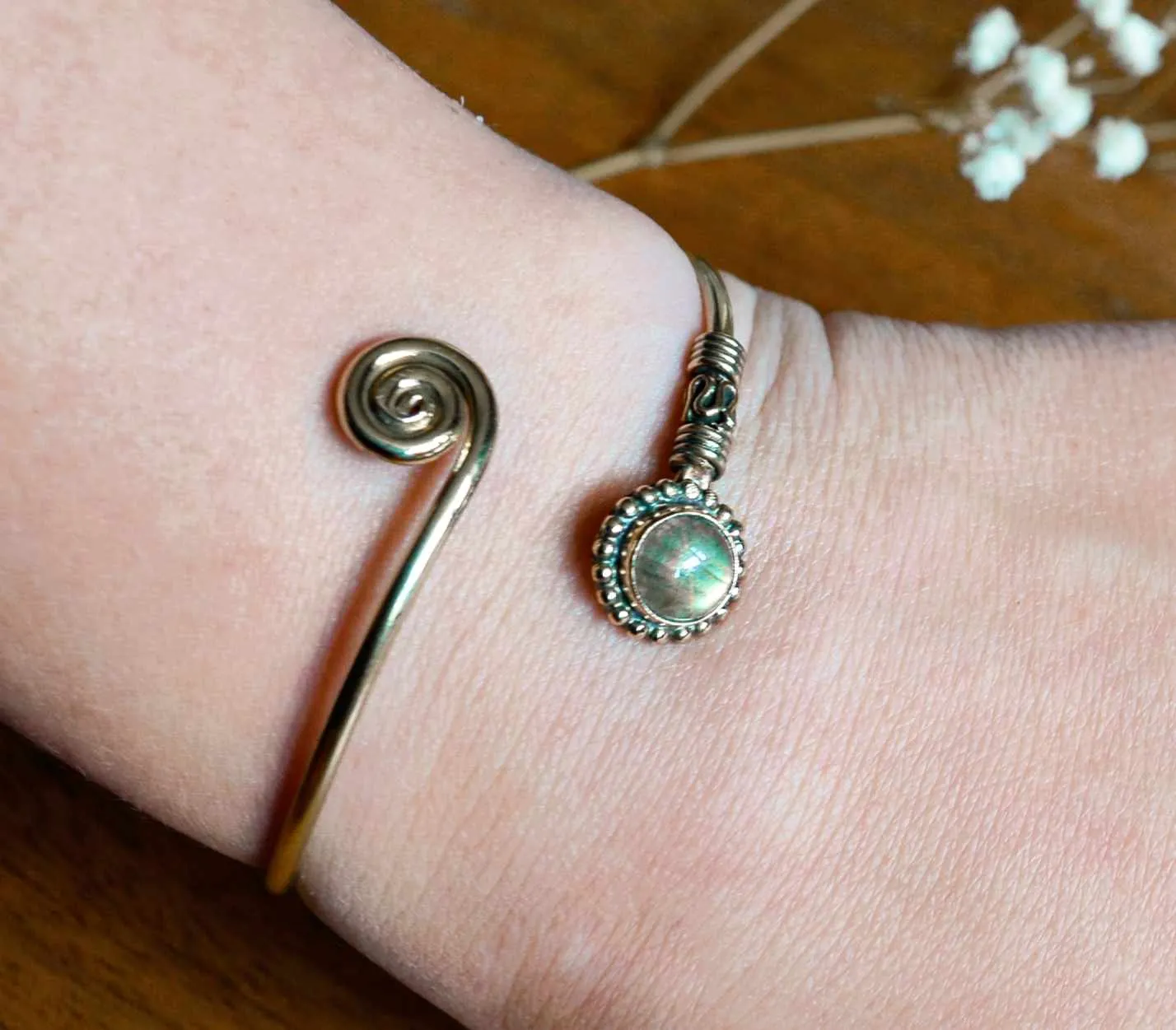Brass Gemstone Metal Bangles