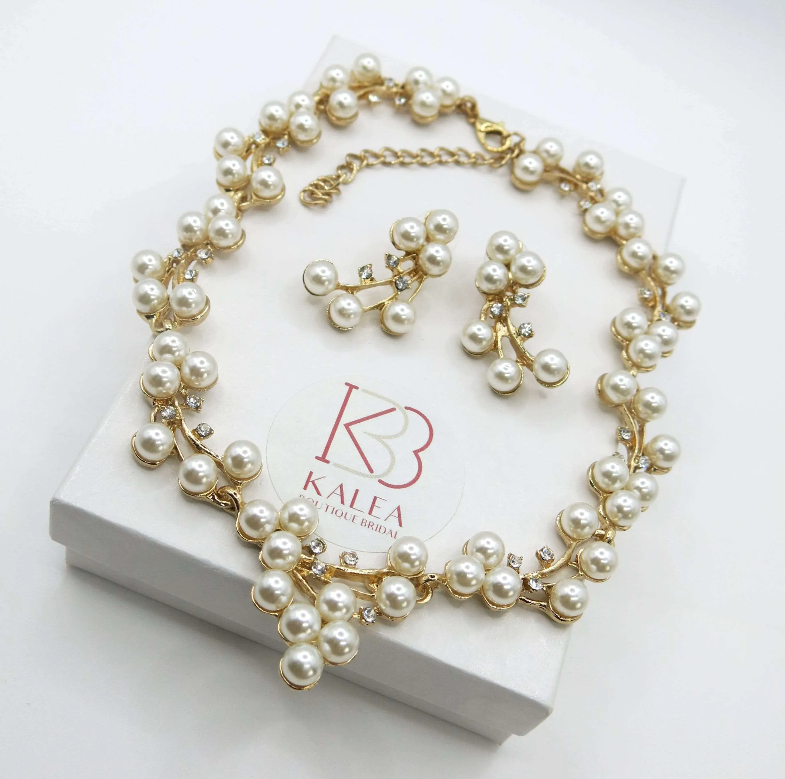 Bridal Big Pearl Cluster Necklace and Earrings 3 PC Jewelry Set, Large Pearl Prom Earrings and a Choker Necklace Wedding 3 PC Jewelry Set