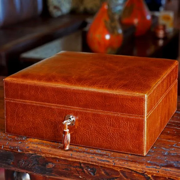 Brizard & Co. The "Airflow" Cigar Humidor - Antique Saddle Leather (30/40 Count)