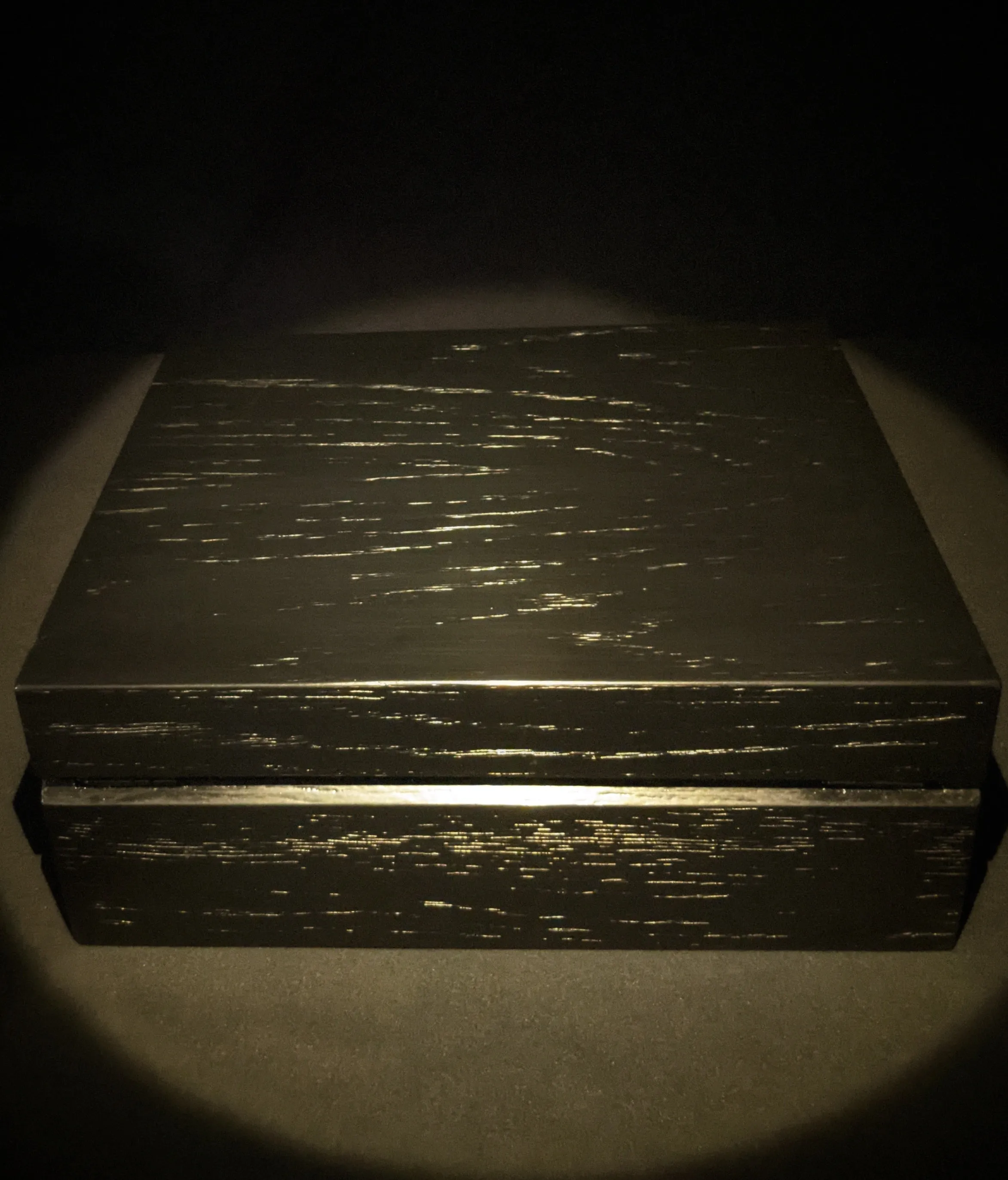 Brizard and Co. The "Royal Oak Collection" Humidor - Black Oak (60 / 70 Count)
