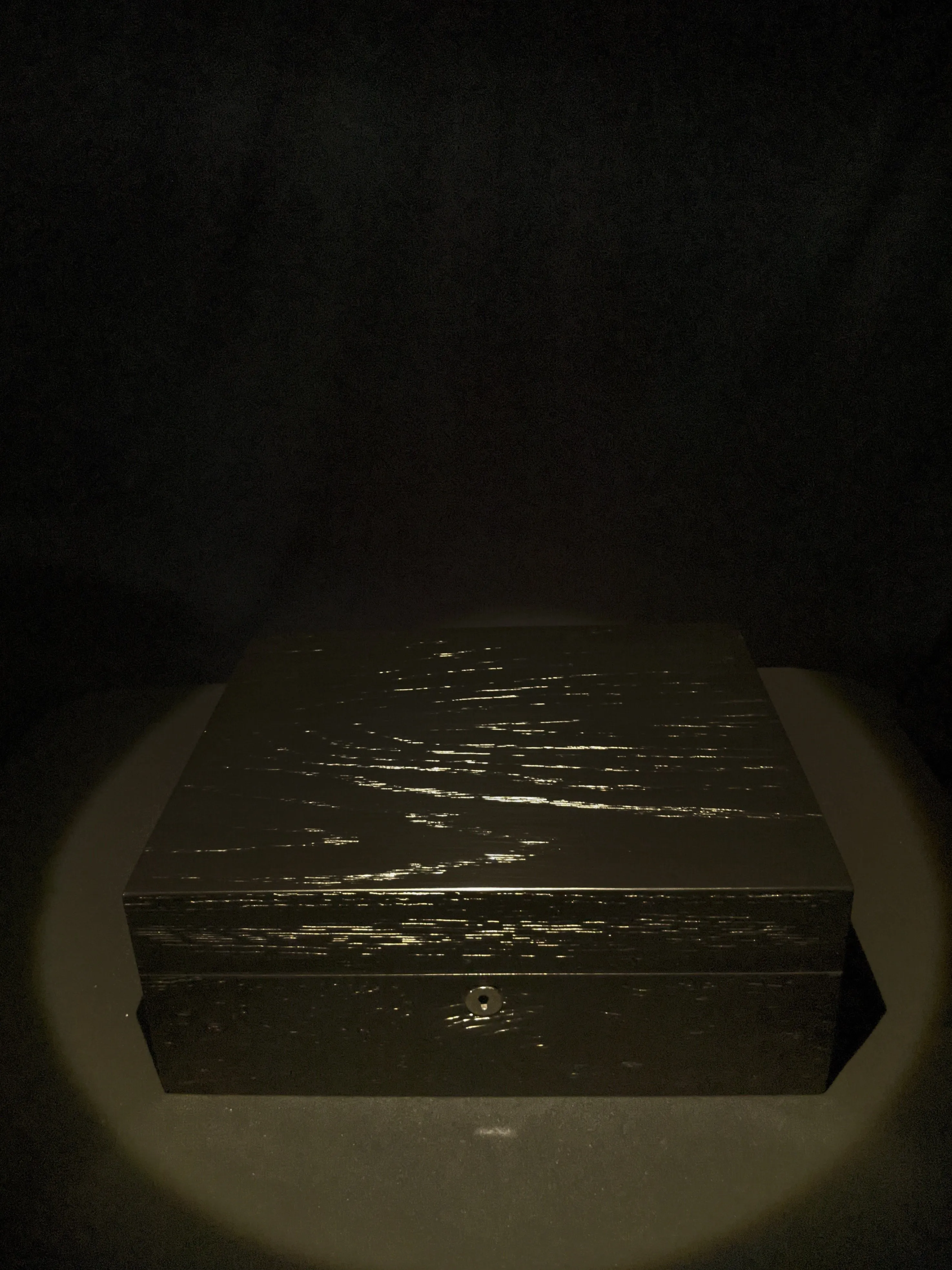 Brizard and Co. The "Royal Oak Collection" Humidor - Black Oak (60 / 70 Count)