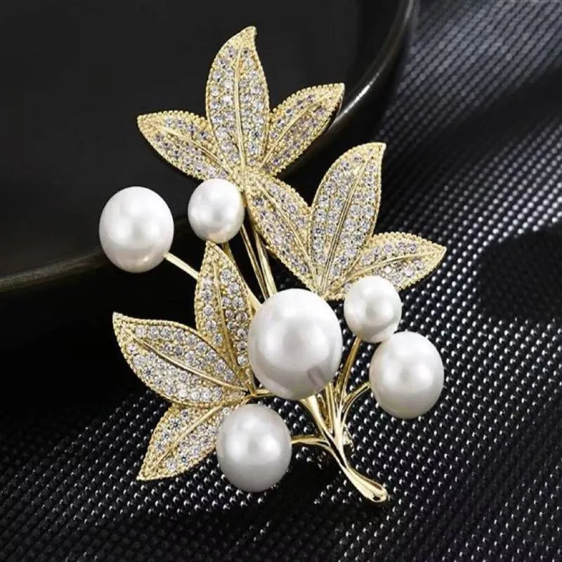 Brooches Collection 003-4 (25 63-85) - Thai Dress Brooches and Jewellry