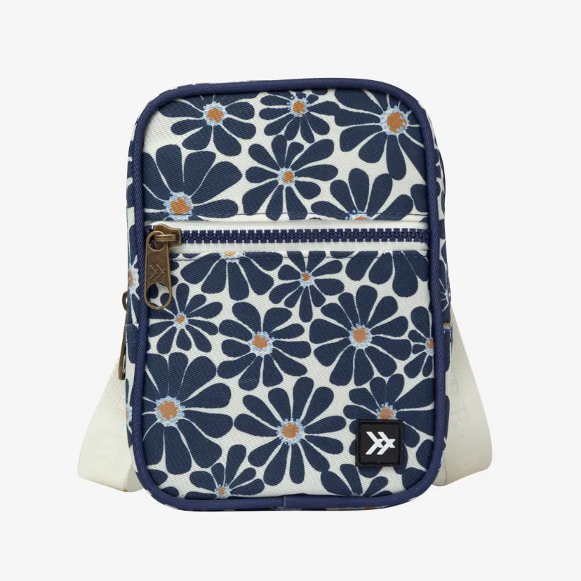 Carry On Crossbody - Thread