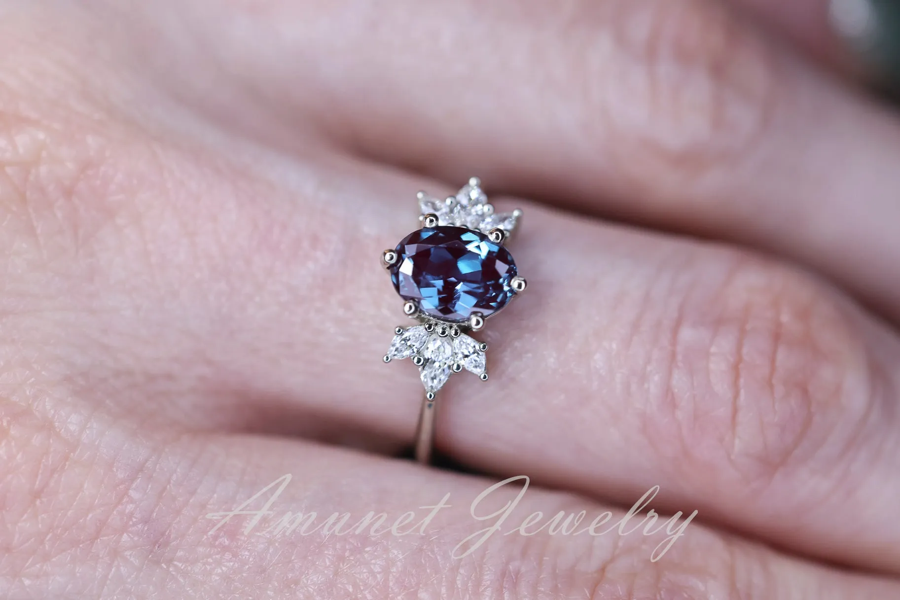 Chatham alexandrite ring Size 6 14k White gold