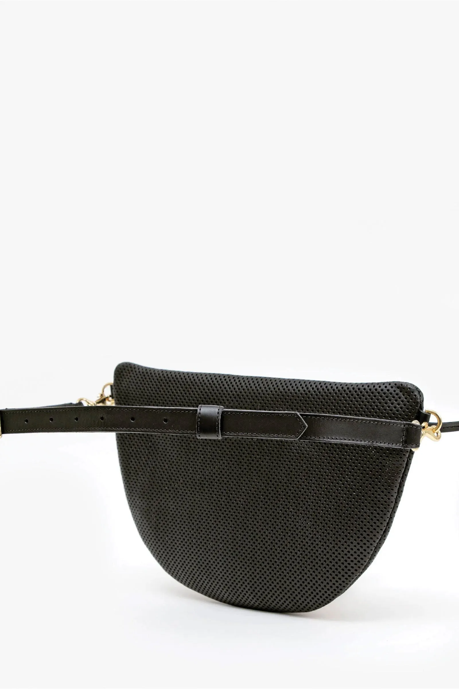 Clare Vivier Grande Fanny in Black