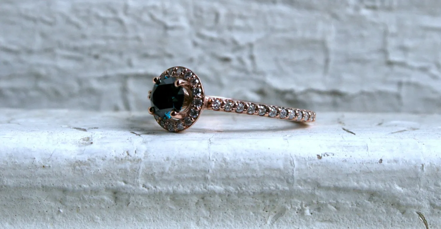 Classic Halo Diamond Engagement Ring in 14K Rose Gold - 0.77ct.