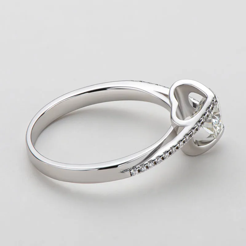 Classic Round Cut Moissanite Diamond Angle Solitaire Ring