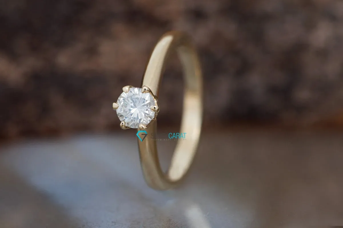 Classic round engagement ring 0.30 ct-Solid gold rings for women