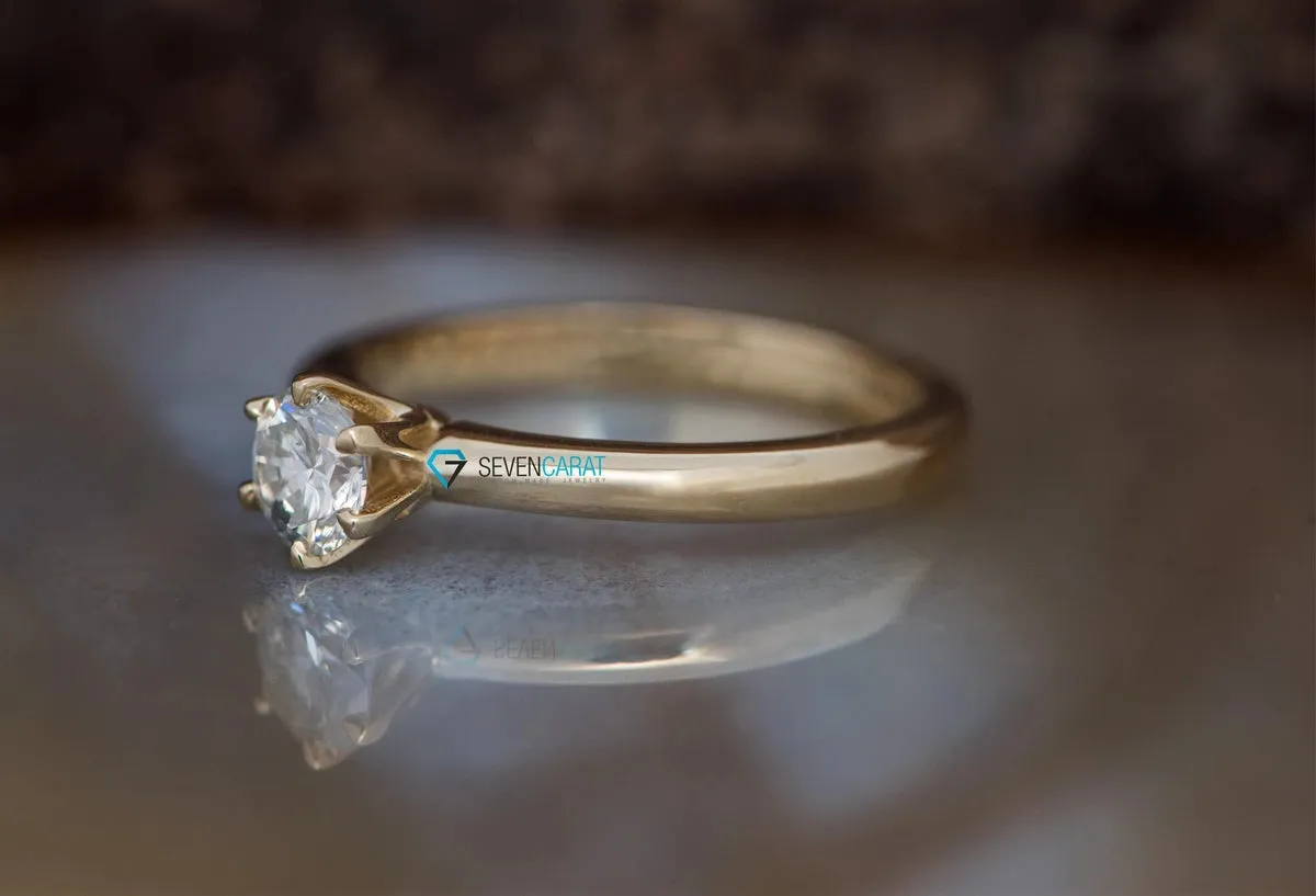 Classic round engagement ring 0.30 ct-Solid gold rings for women