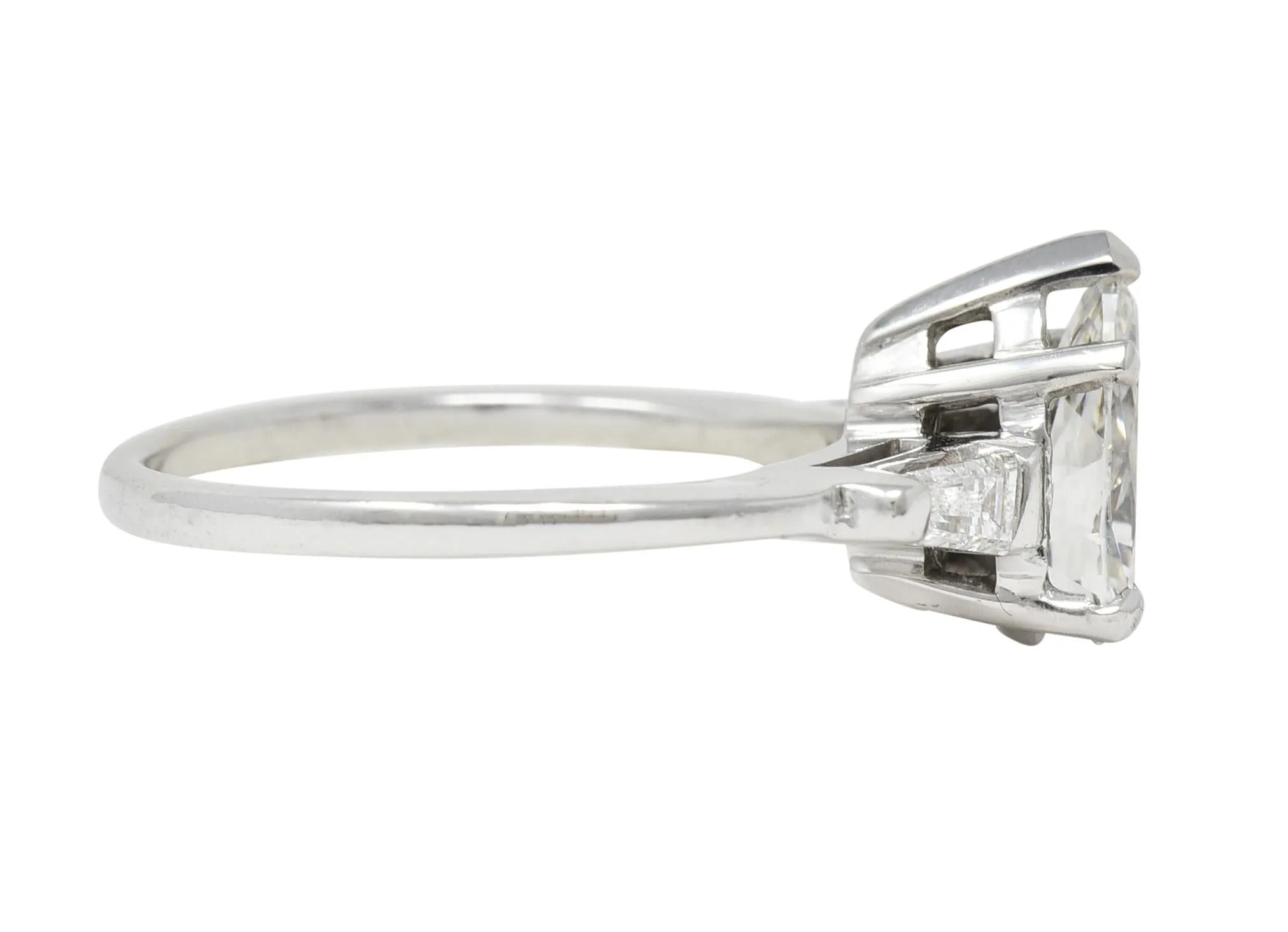 Contemporary 1.46 CTW Pear Diamond 14 Karat White Gold Engagement Ring GIA