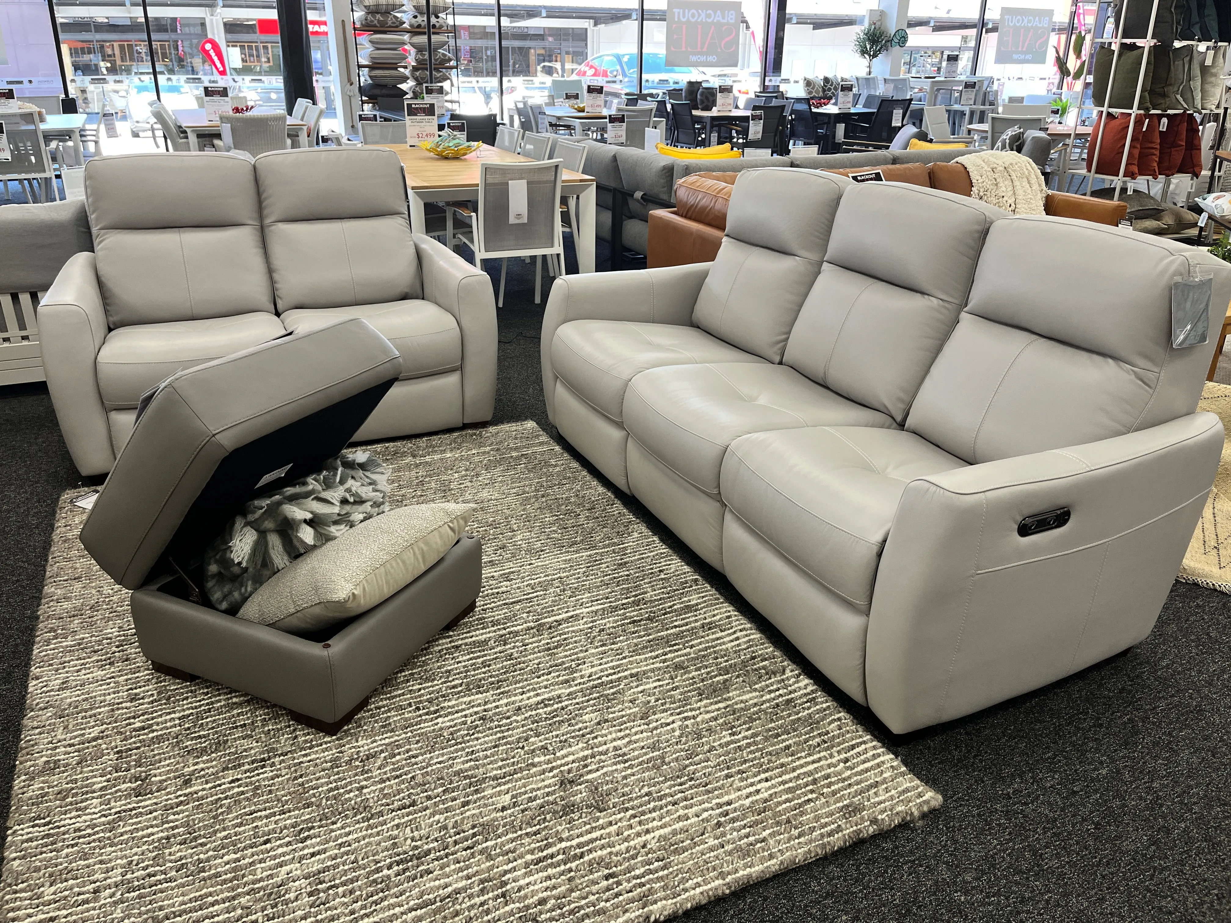 Genoa 3ReRe 2ReRe - Electric Recliners - Light Grey Leather