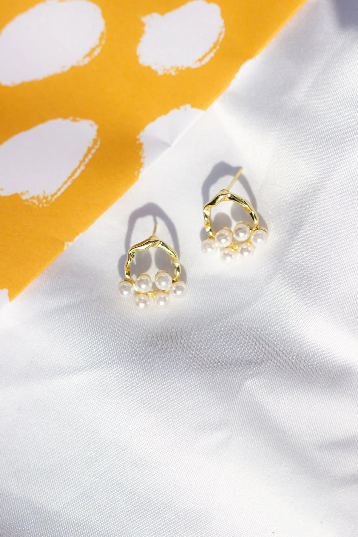Gold Tone Circle Stud with Pearl Cluster