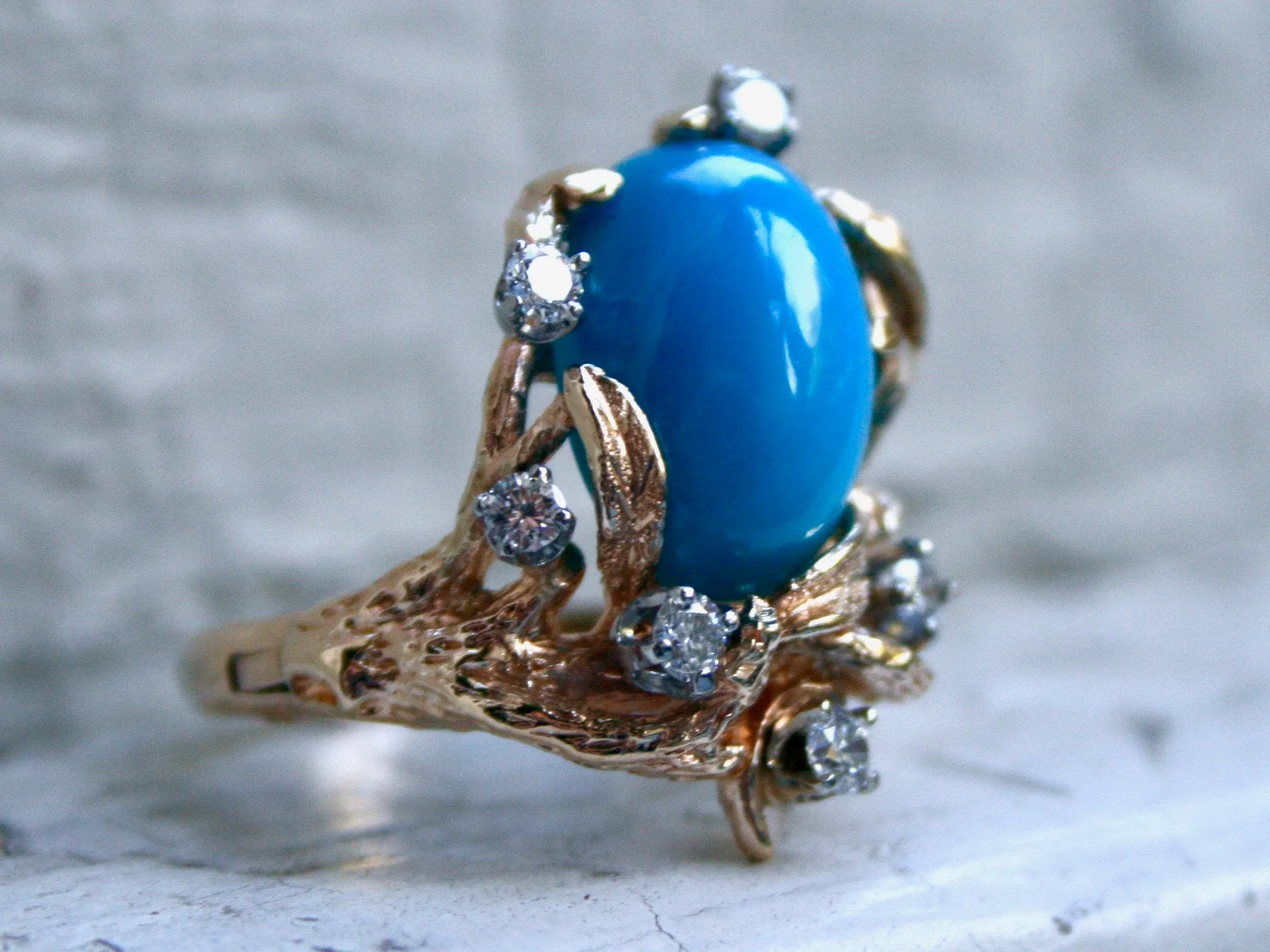 Gorgeous Antique 14K Yellow Gold Diamond and Turquoise Ring.