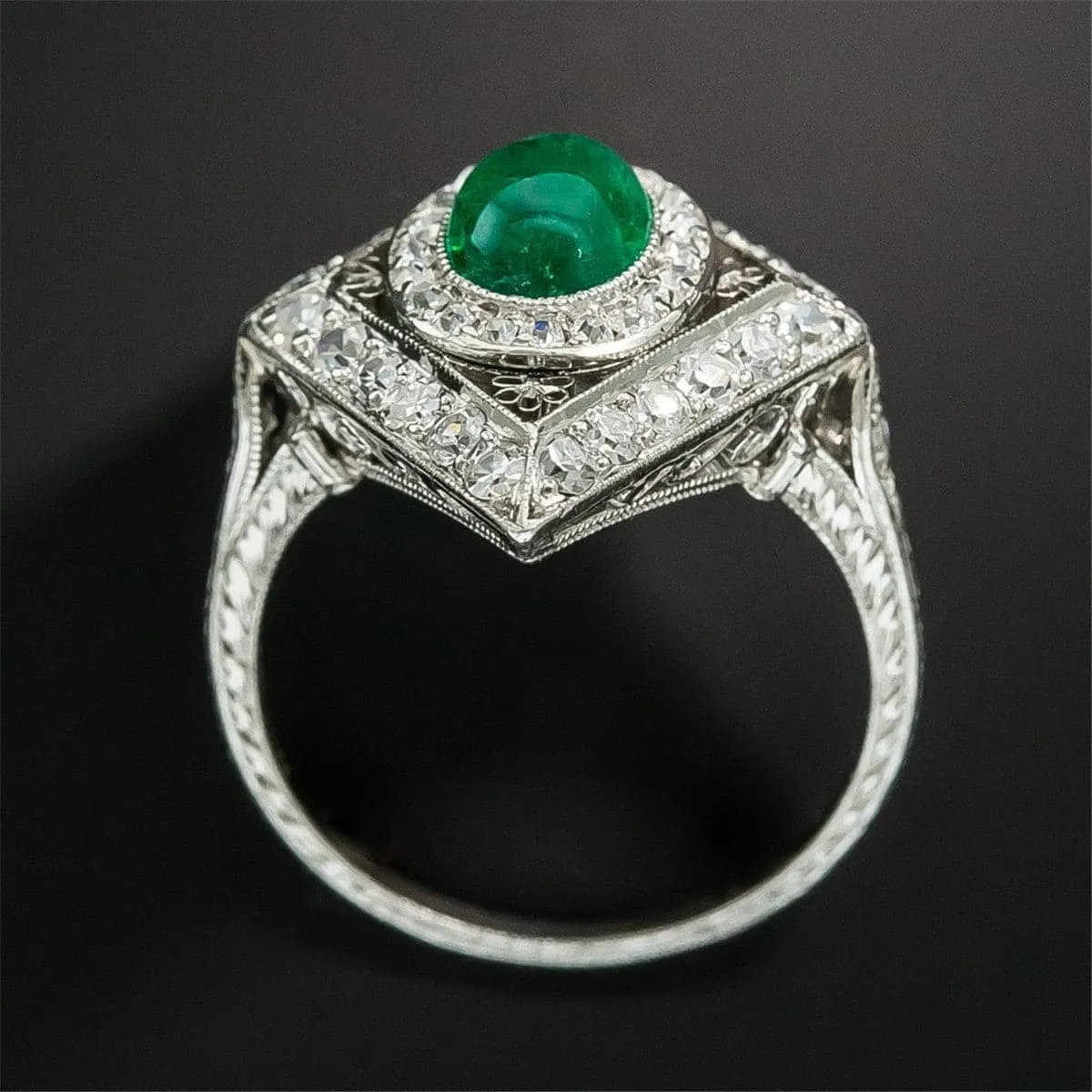 Green Crystal & Cubic Zirconia Silver-Plated Vintage-Inspired Rhombus Ring