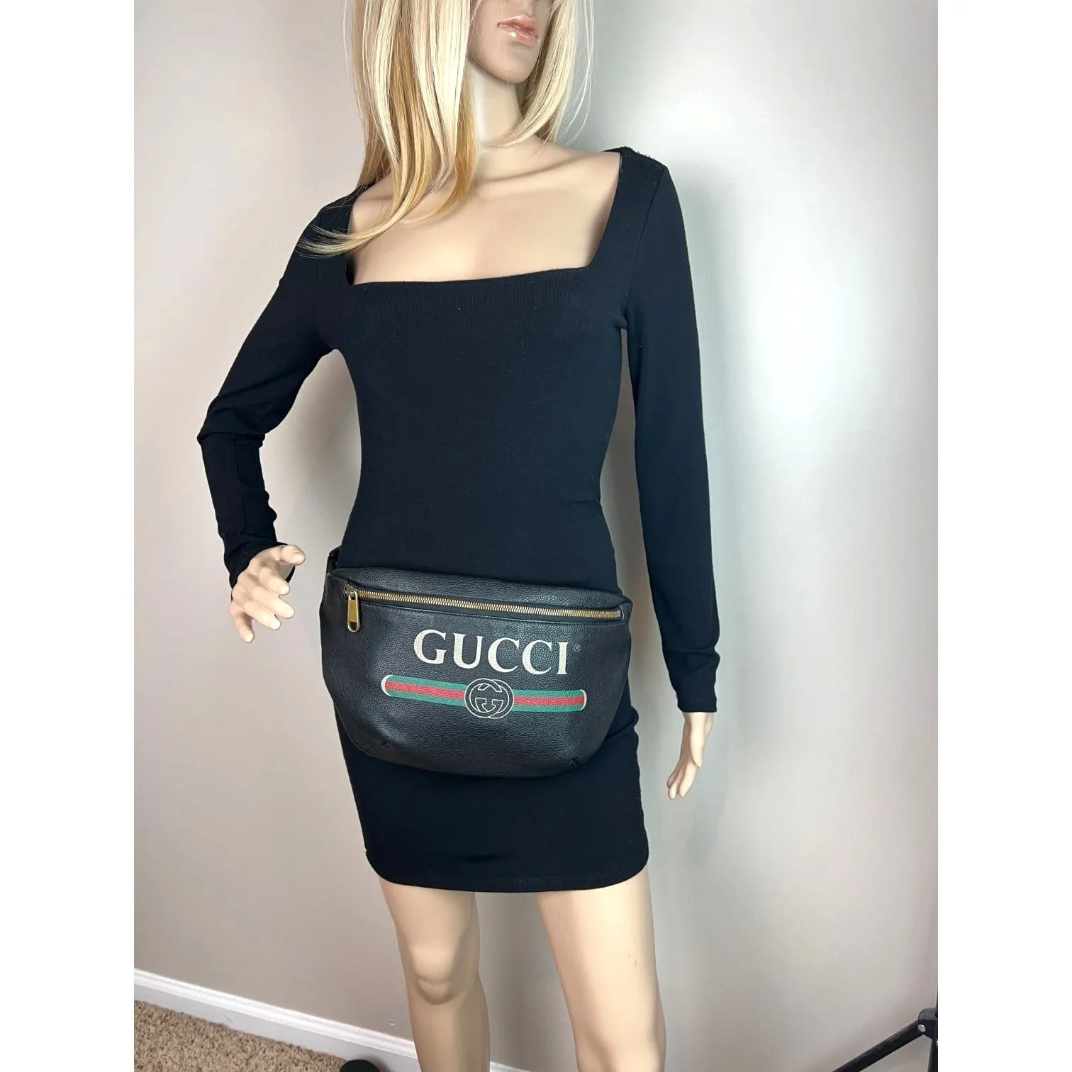 Gucci Grained Calfskin Black  Logo Belt Bag Fanny Pack