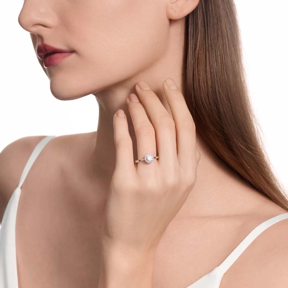 Hearts on Fire Vela Halo Ring