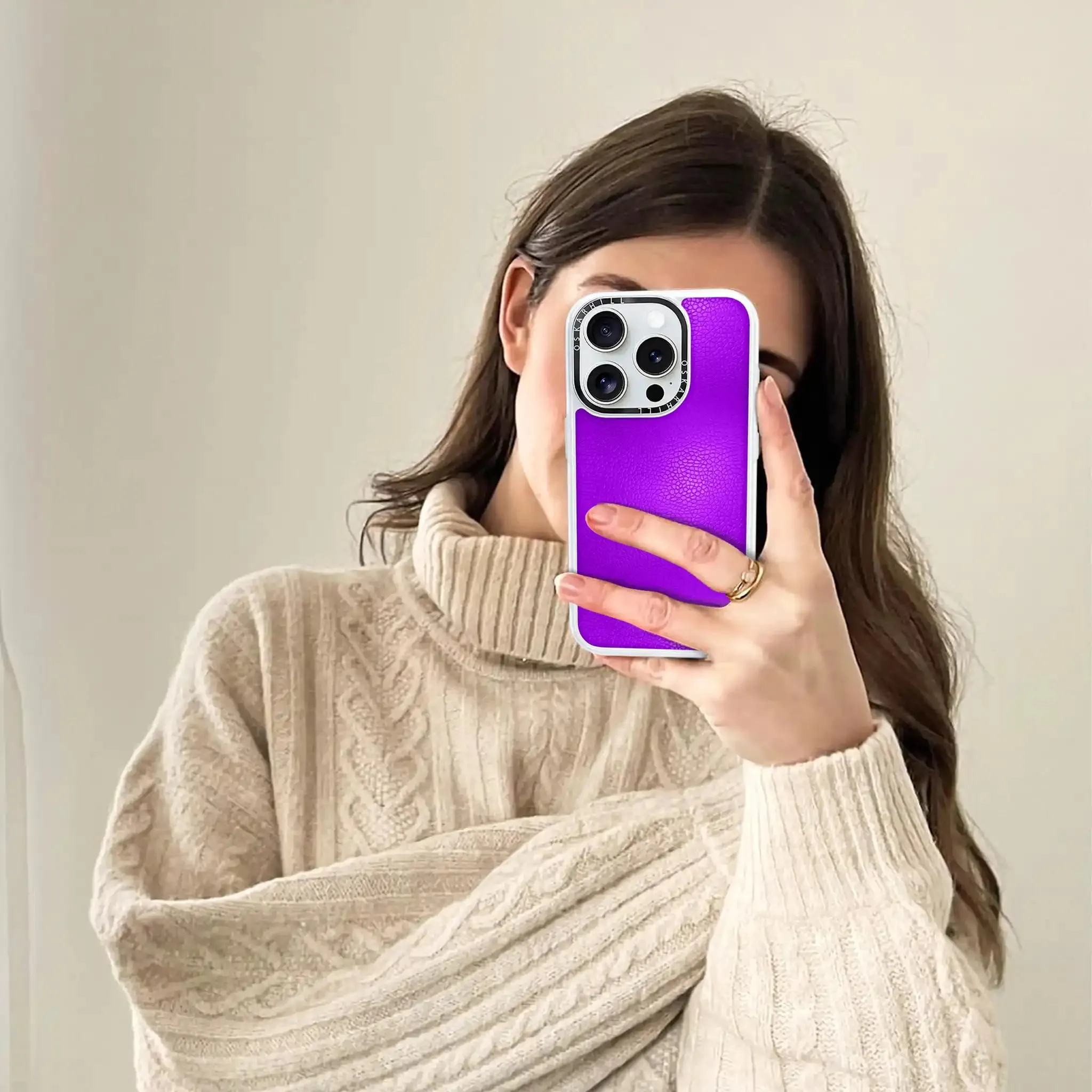 iPhone 15 Pro Case Classic Leather — Dark Violet