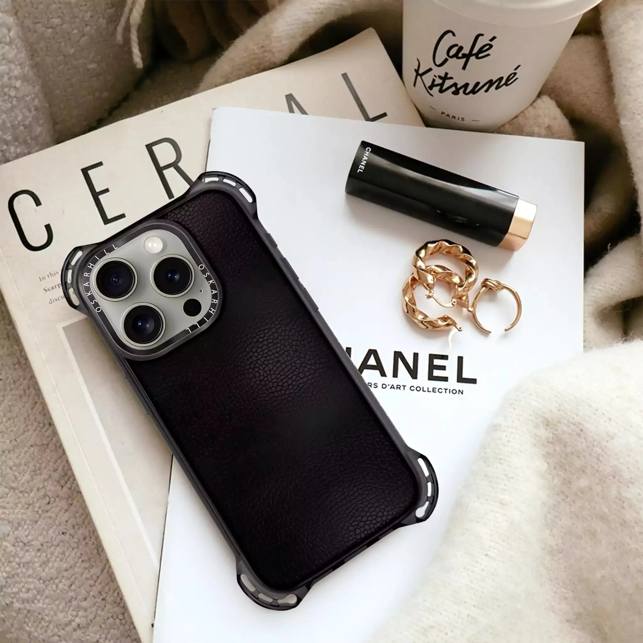 iPhone 16 Pro Max Case Bounce Leather — Smoky Black