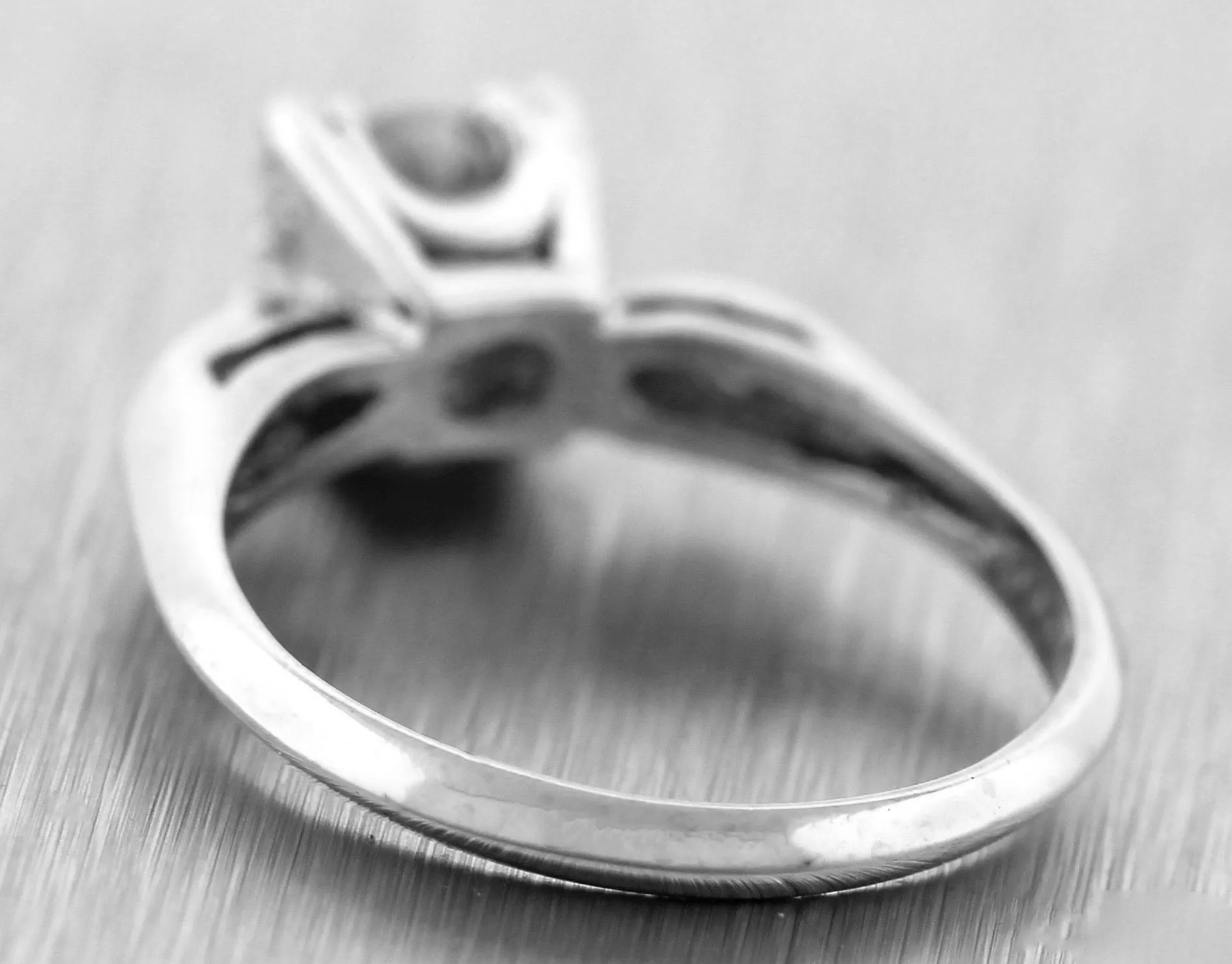 Ladies Vintage Estate Platinum 0.93ctw Diamond Engagement Ring EGL USA