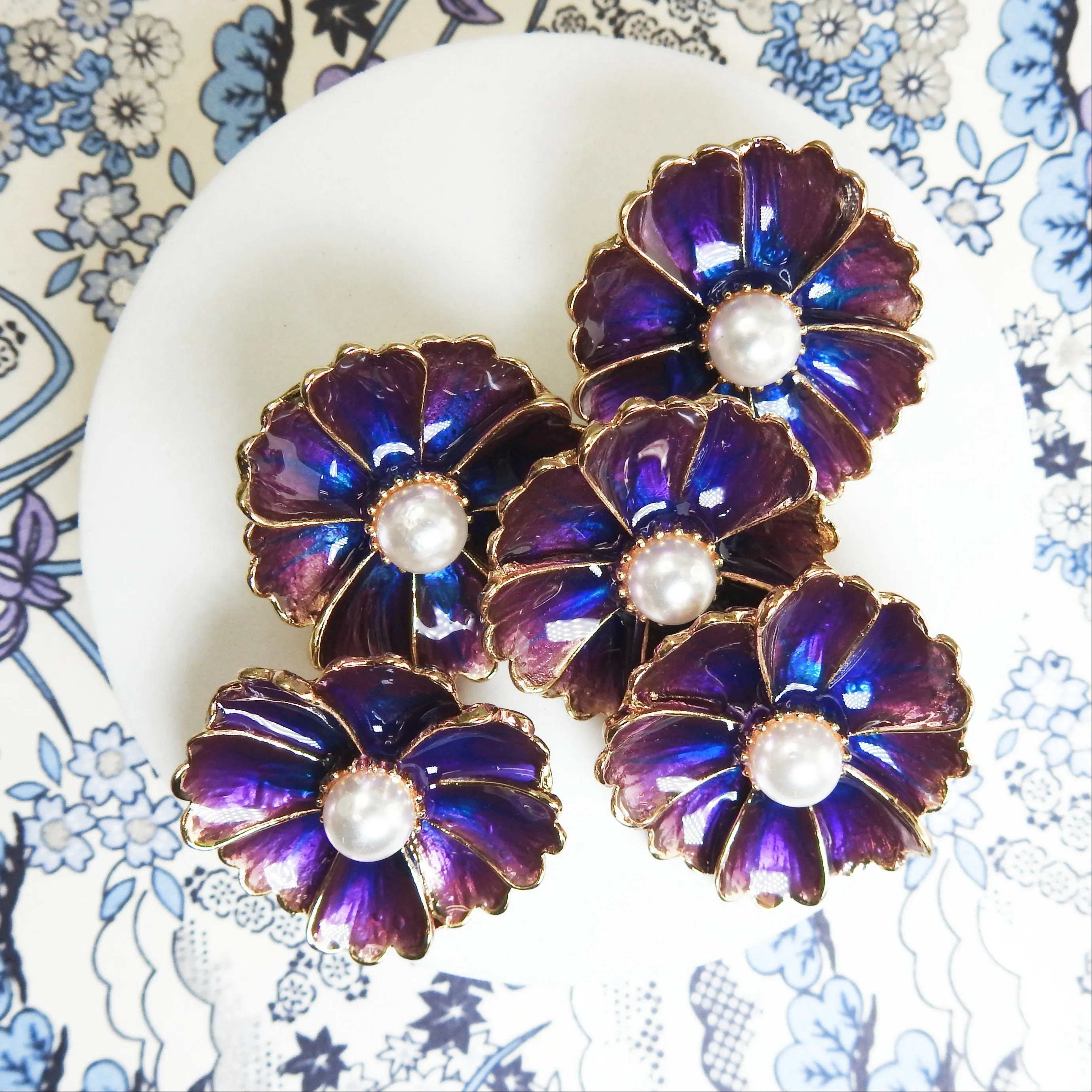 Large Purple Flower Snap Buttons