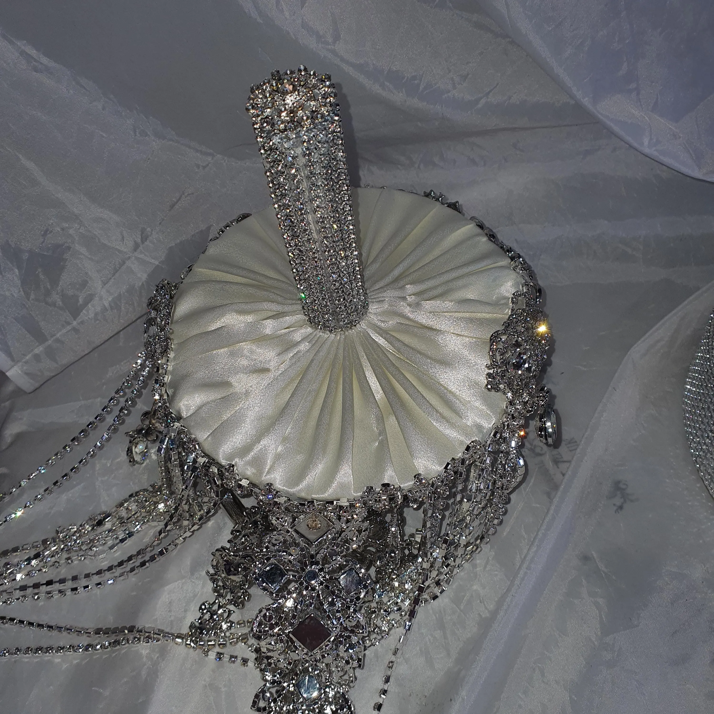 Luxury Brooch bouquet.7" Jewel crystal wedding bouquet, Bridal Brooch Bouquet,cascade Jewel bouquet by Crystal wedding uk