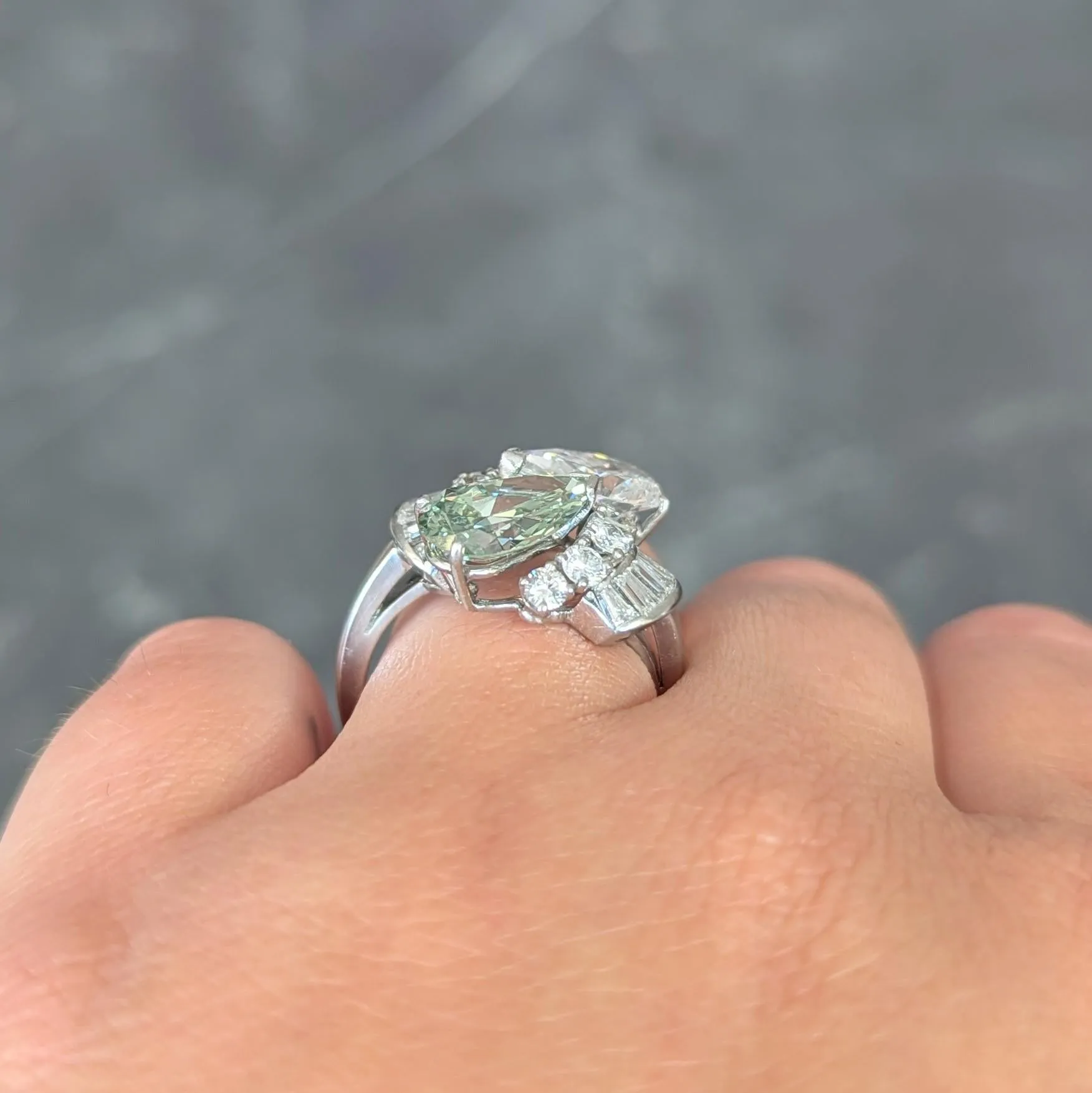 Mid-Century 5.13 CTW Fancy Green Diamond Platinum Toi-Et-Moi Bypass Vintage Dinner Ring GIA