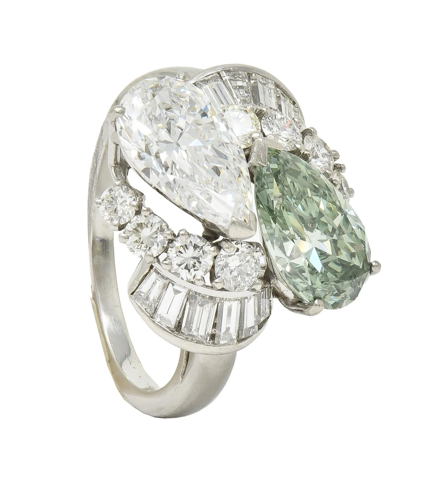 Mid-Century 5.13 CTW Fancy Green Diamond Platinum Toi-Et-Moi Bypass Vintage Dinner Ring GIA